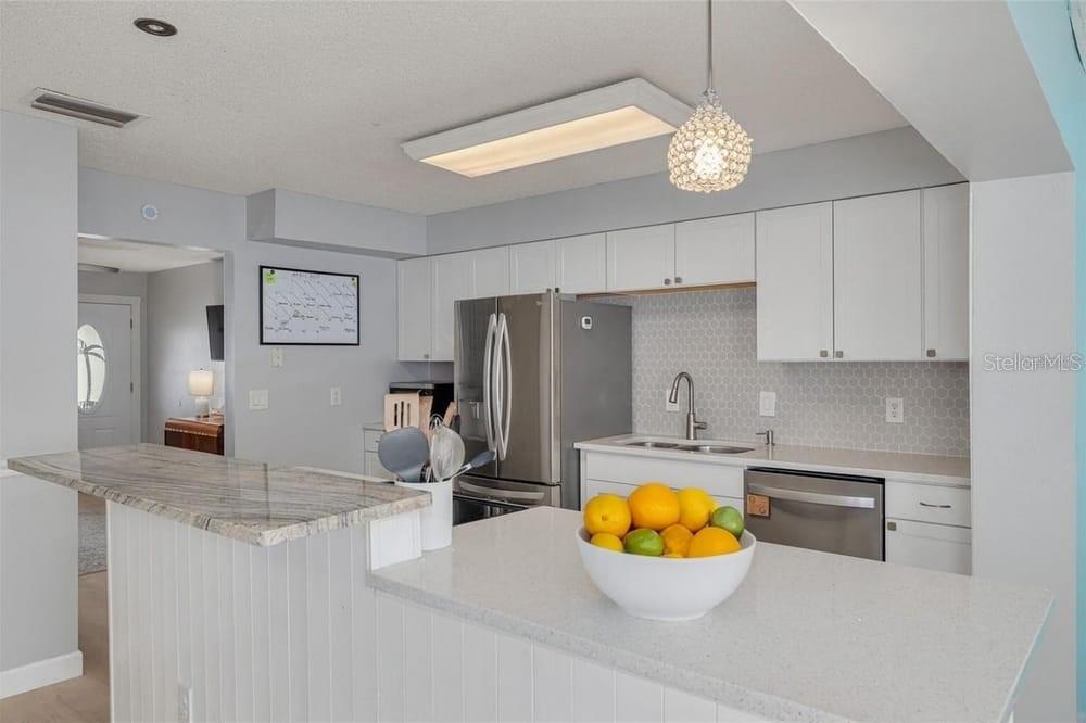 SUTHERLAND, TOWN OF BLK 117, LOT 13 & W 23FT OF LO - Residential Lease