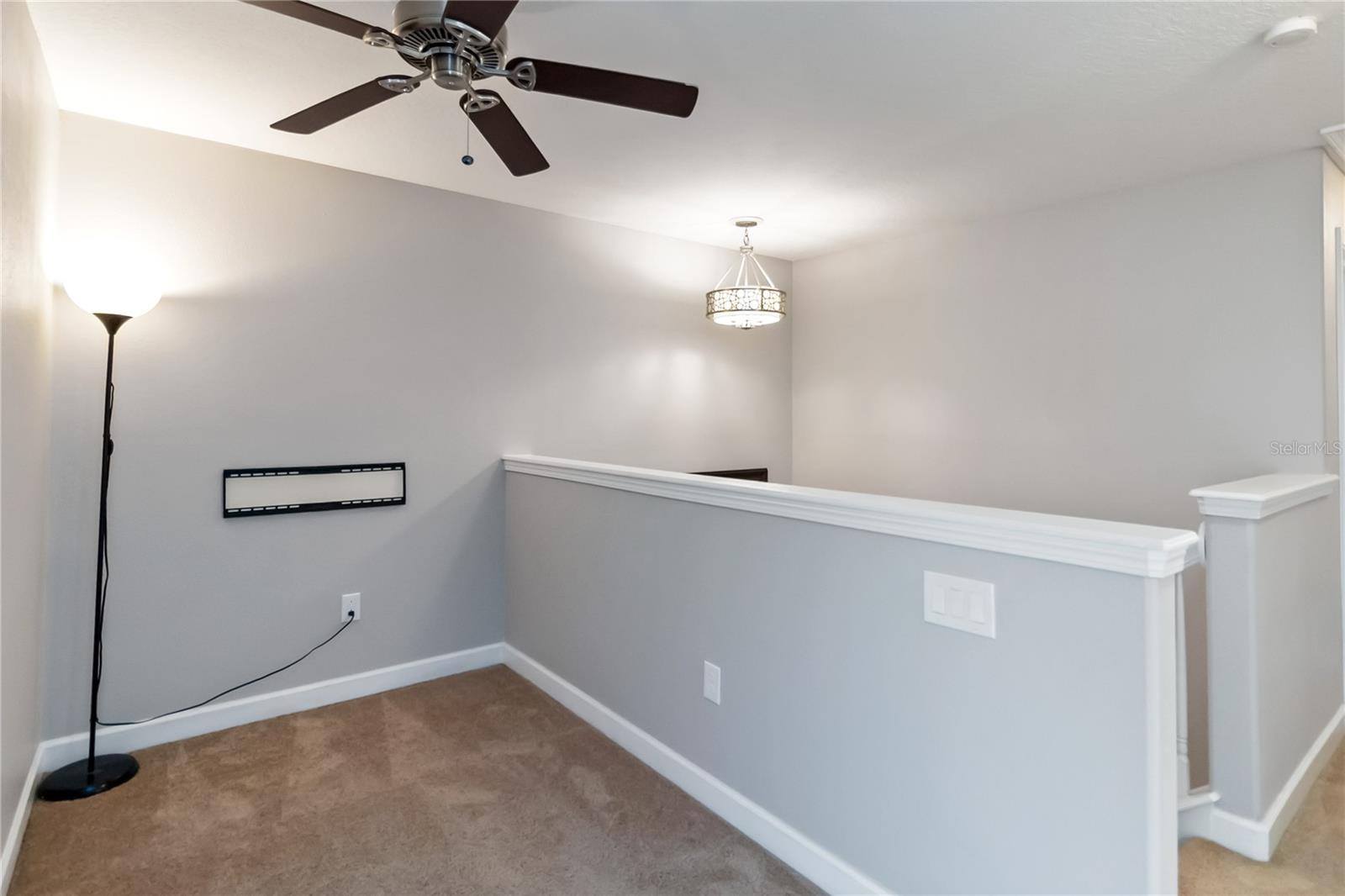 SAVANNAH LNDGS - Residential