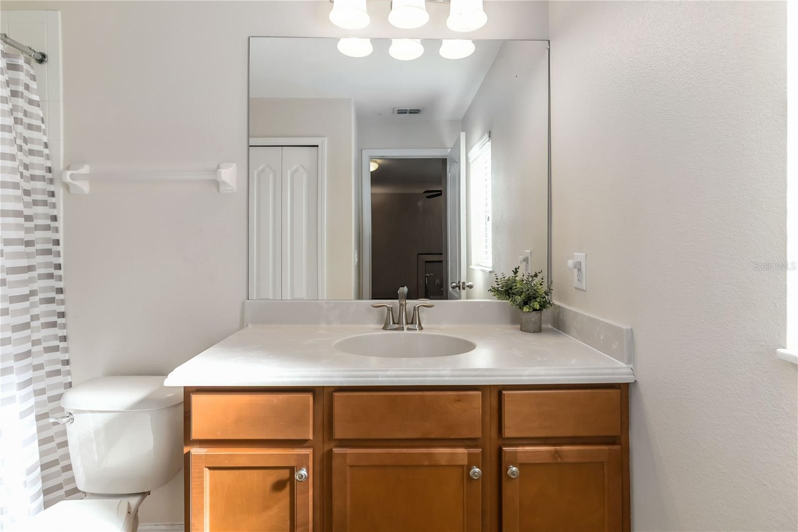 SAVANNAH LNDGS - Residential