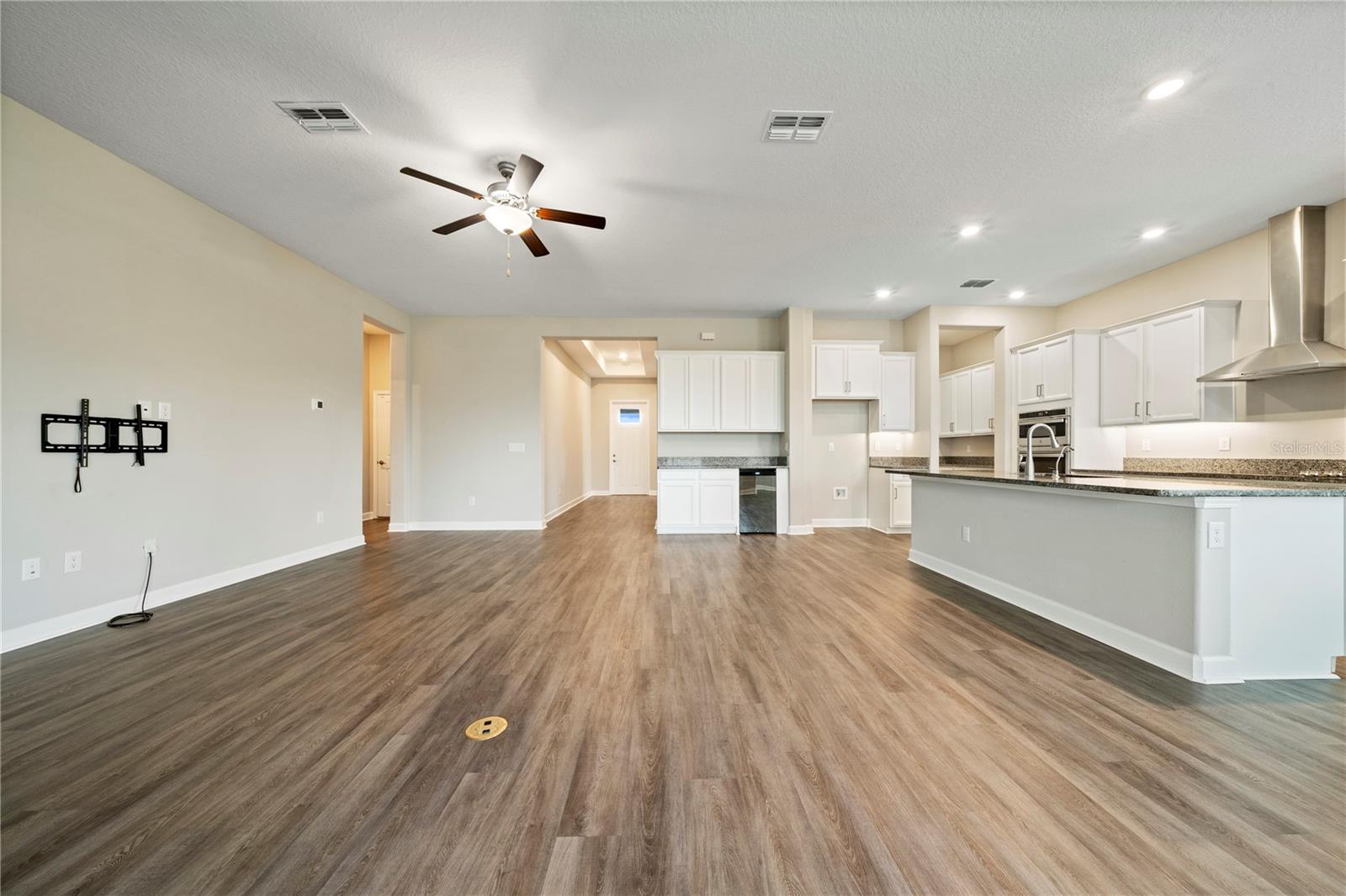 MIRADA ACTIVE ADULT PH 1F - Residential