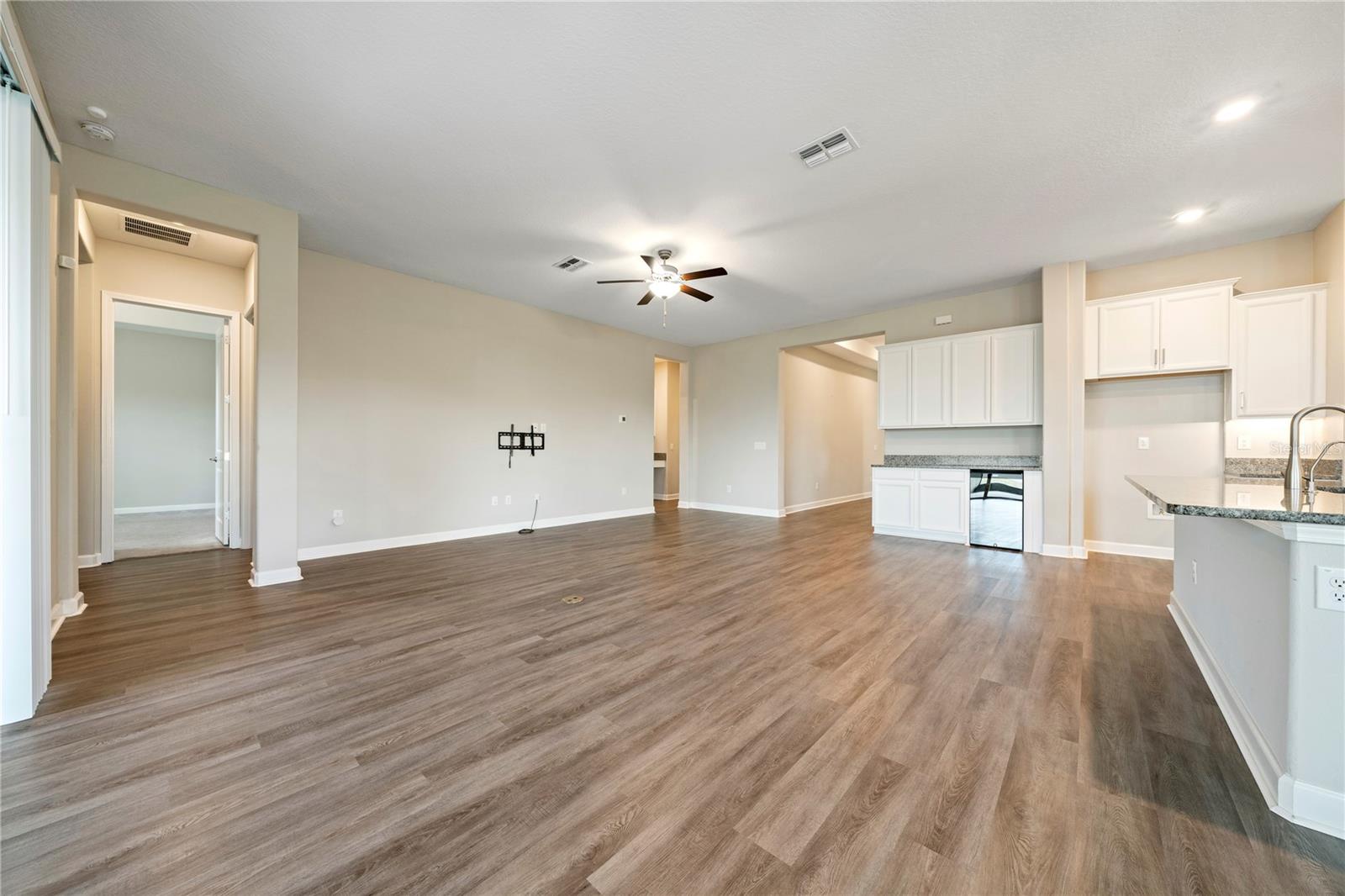 MIRADA ACTIVE ADULT PH 1F - Residential