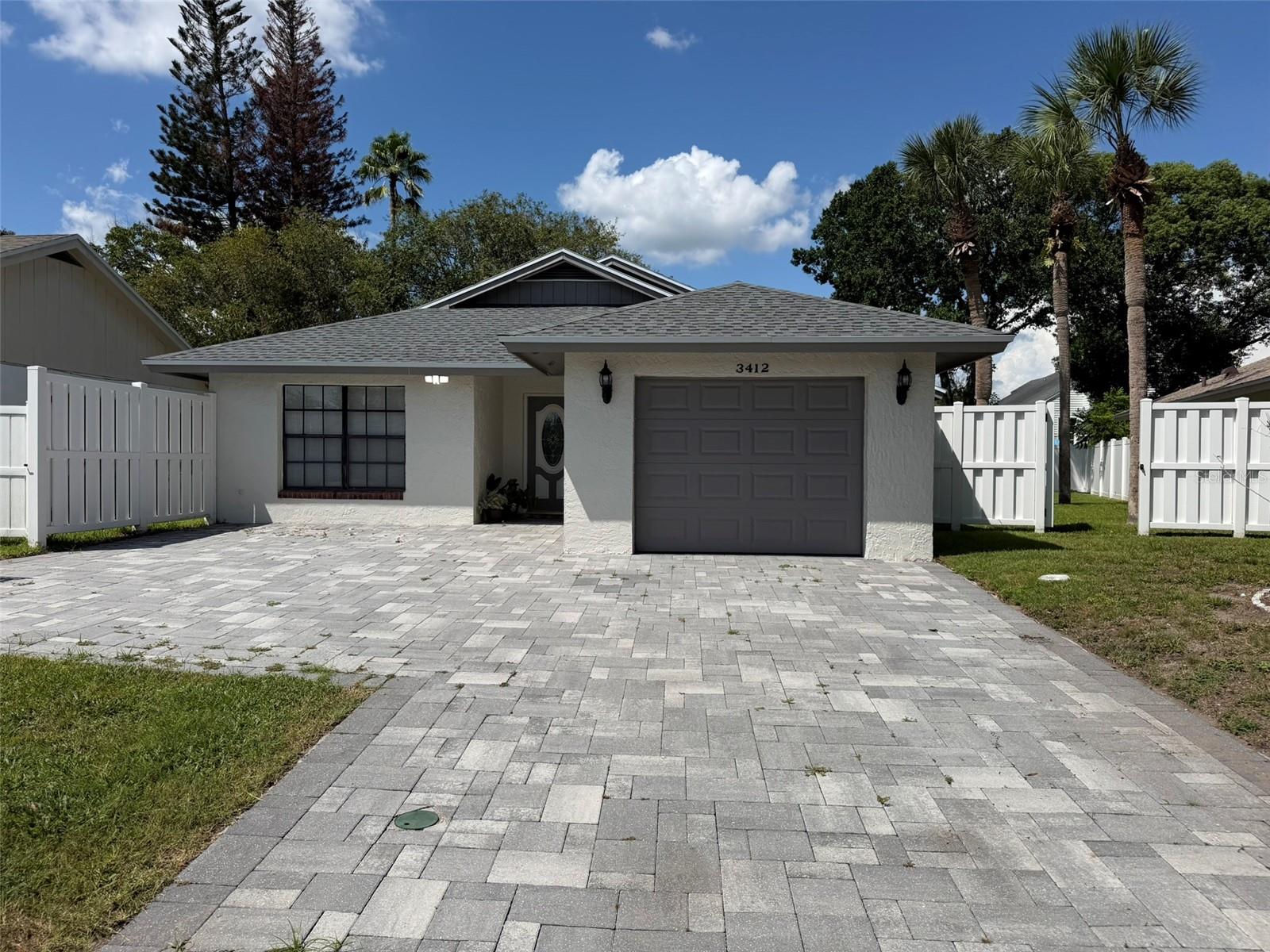 3412 PINEBROOK COURT