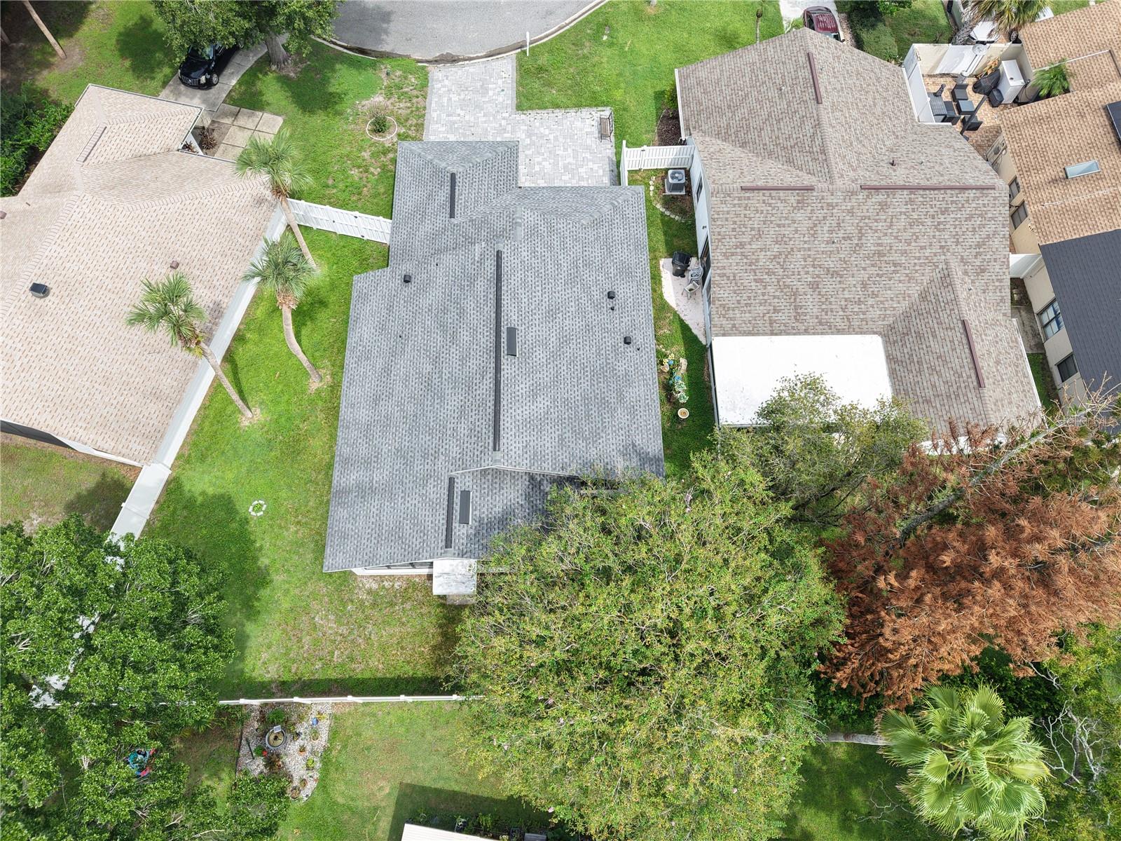 3412 PINEBROOK COURT