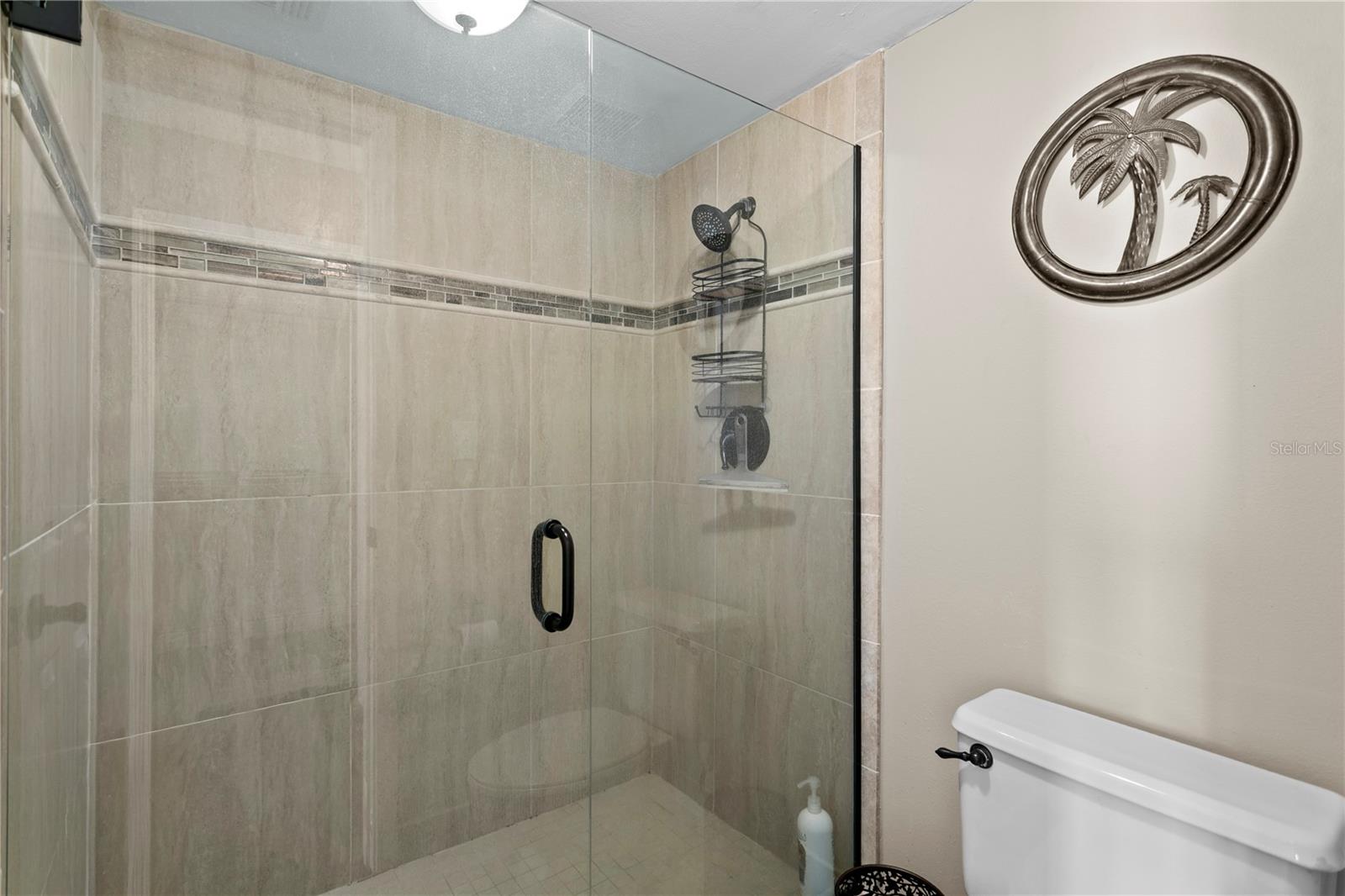 ISLA KEY CONDO - Residential