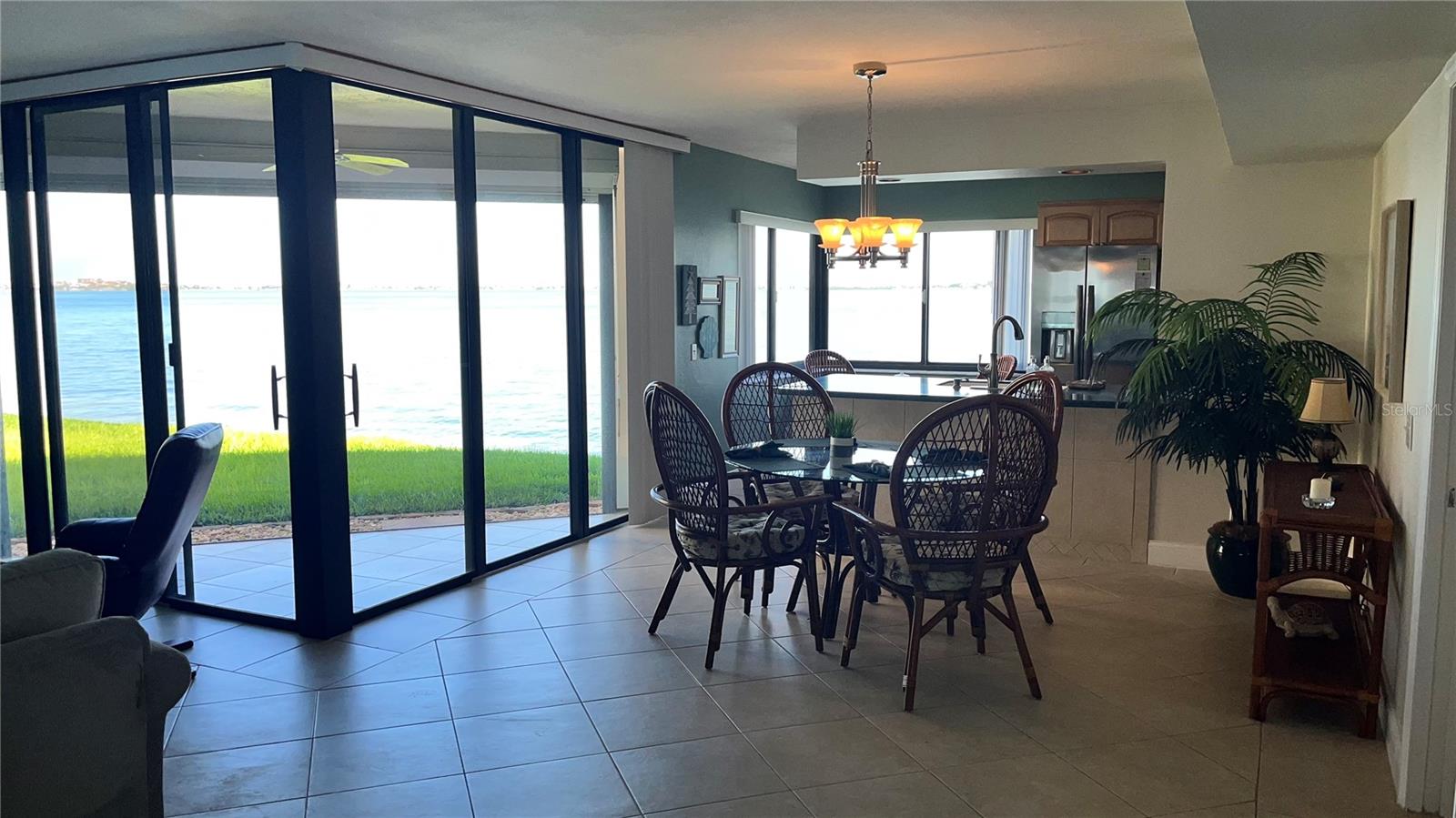 5541 PUERTA DEL SOL BOULEVARD S 118