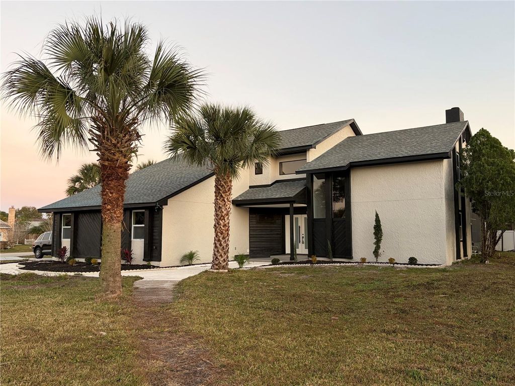 Photo of 2462 Albany Drive, Kissimmee, FL 34758 (MLS # O6382331)