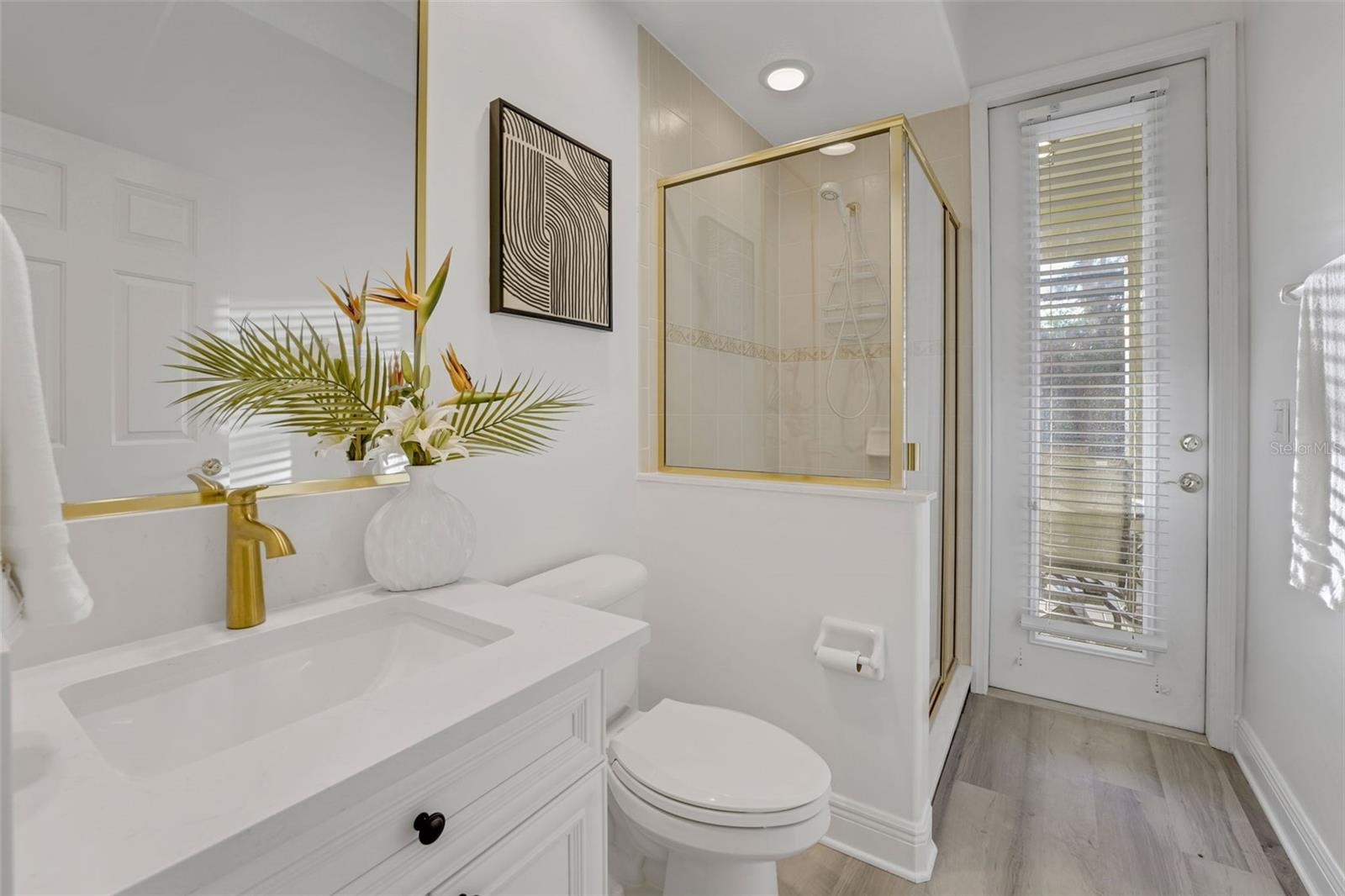 ALAQUA LAKES - Residential