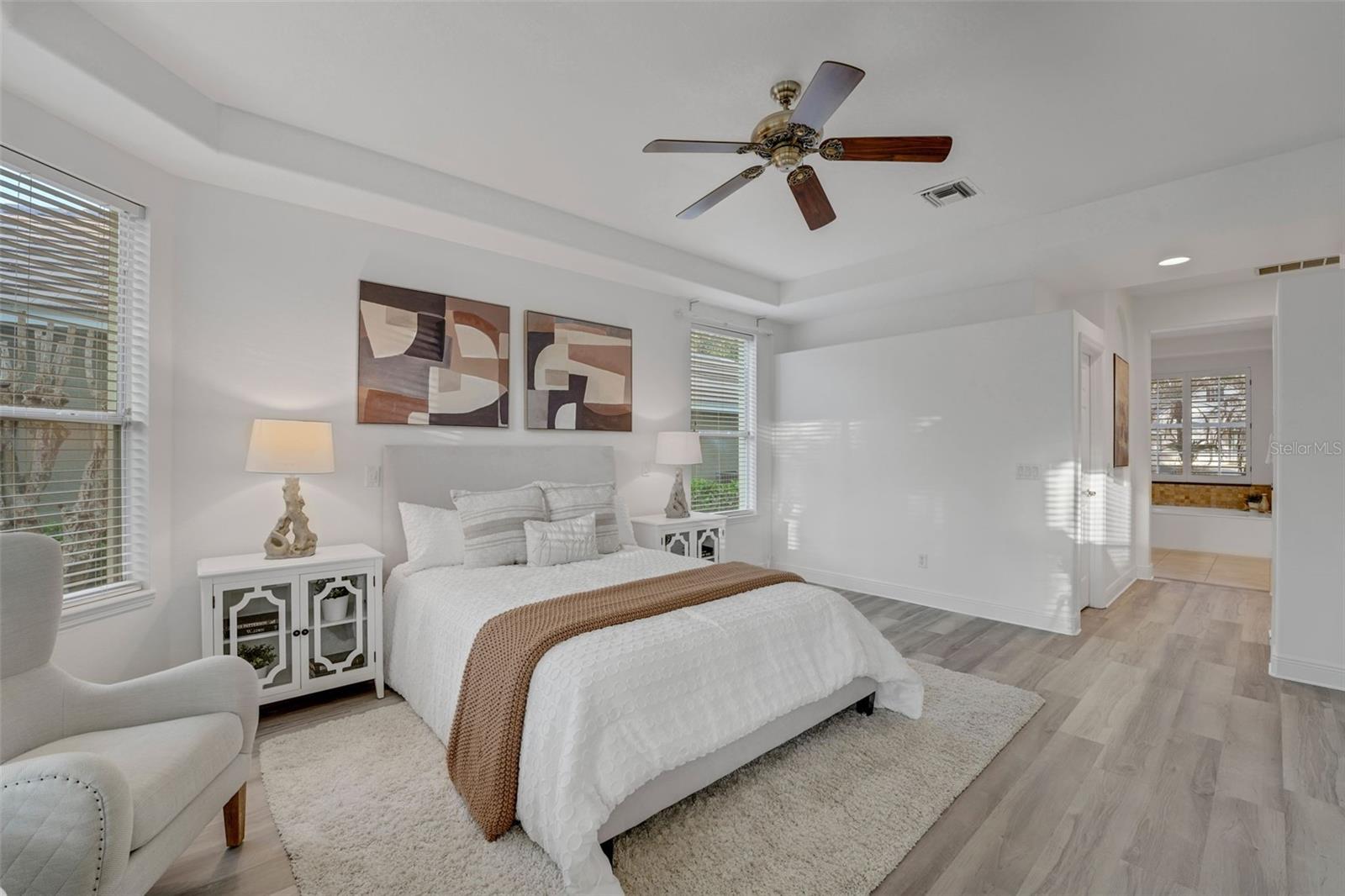 ALAQUA LAKES - Residential