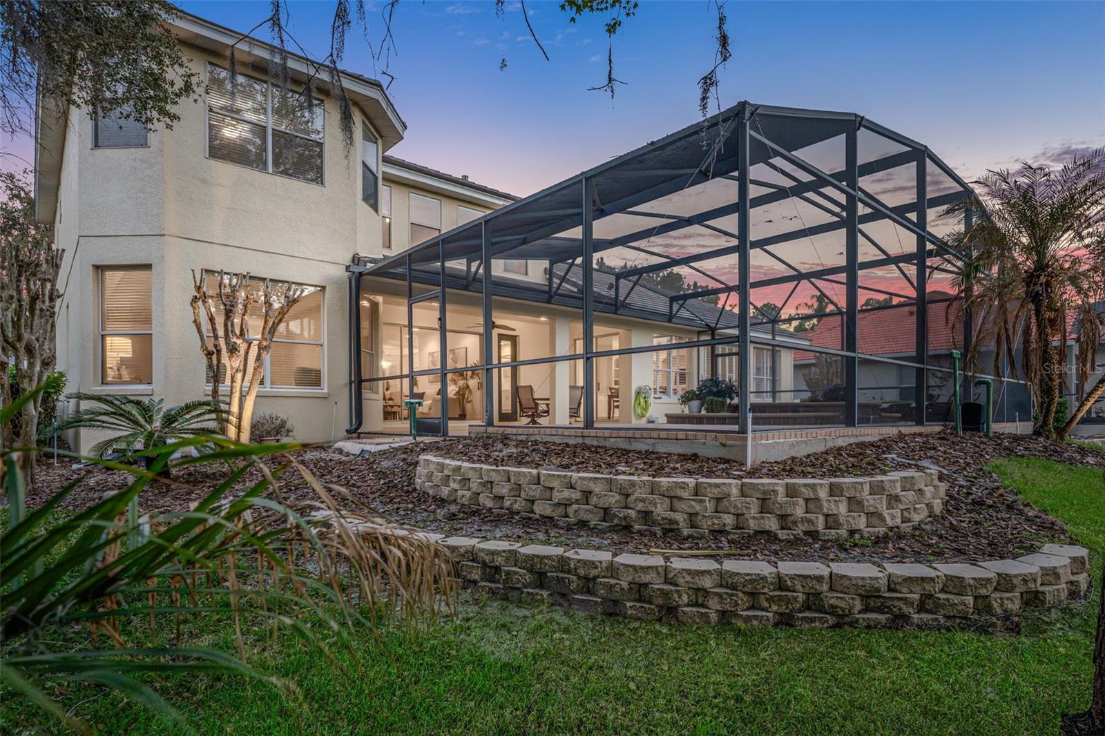 ALAQUA LAKES - Residential