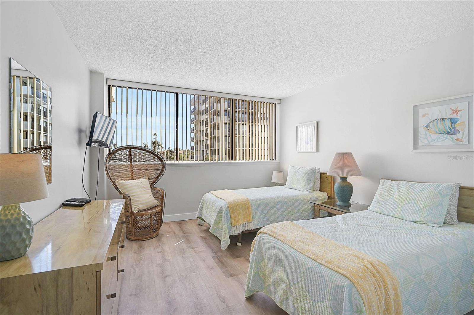 1001 BEACH ROAD A203