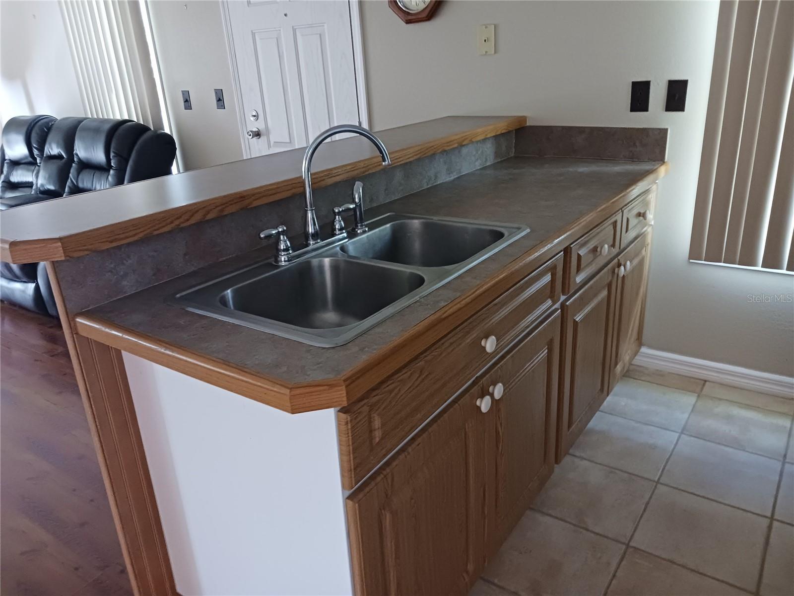 ASTATULA FRIENDLY CENTER SUB - Residential