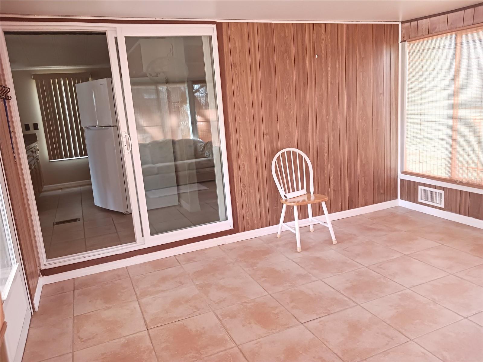 ASTATULA FRIENDLY CENTER SUB - Residential