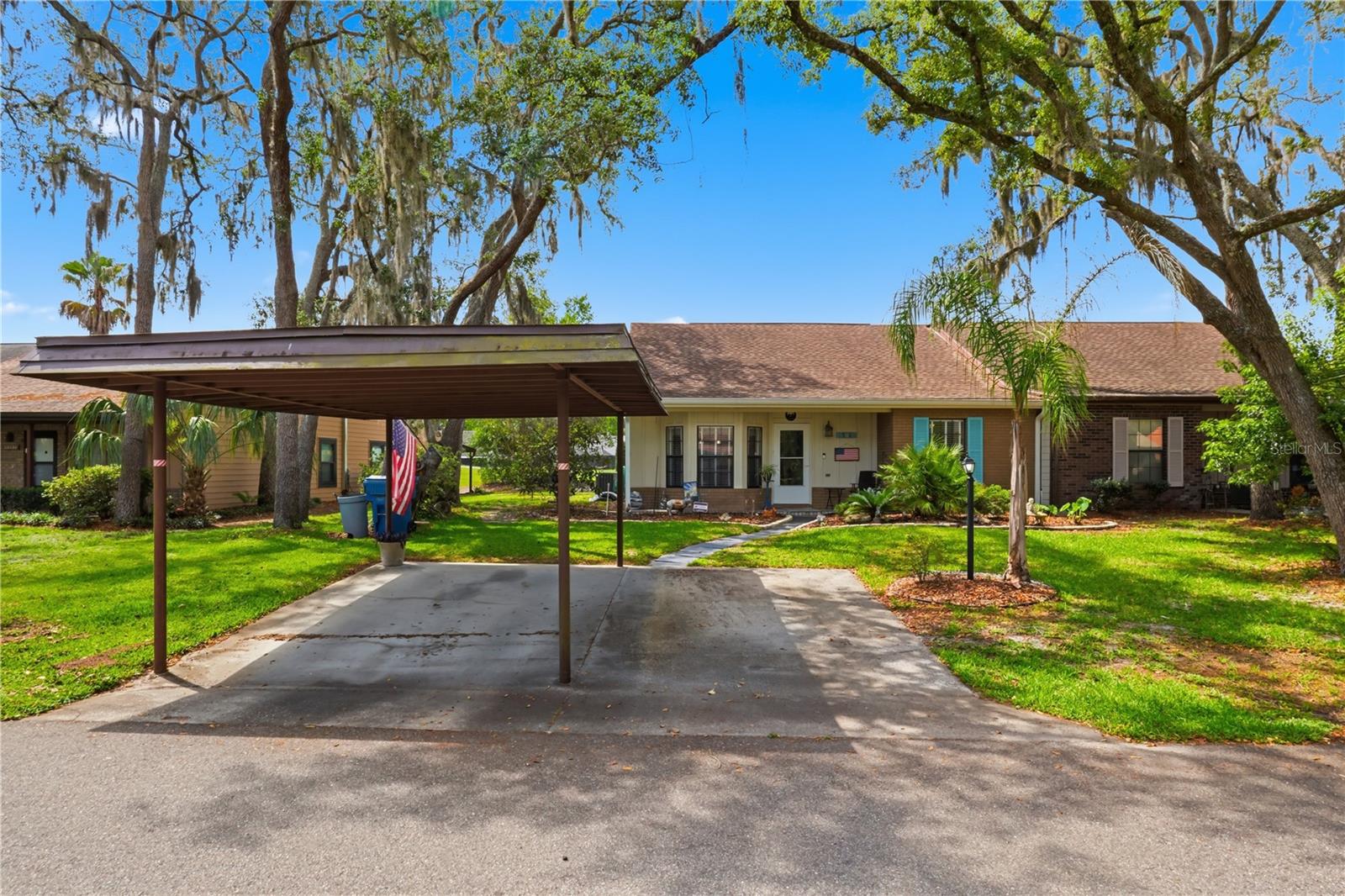 35086 WHISPERING OAKS BOULEVARD