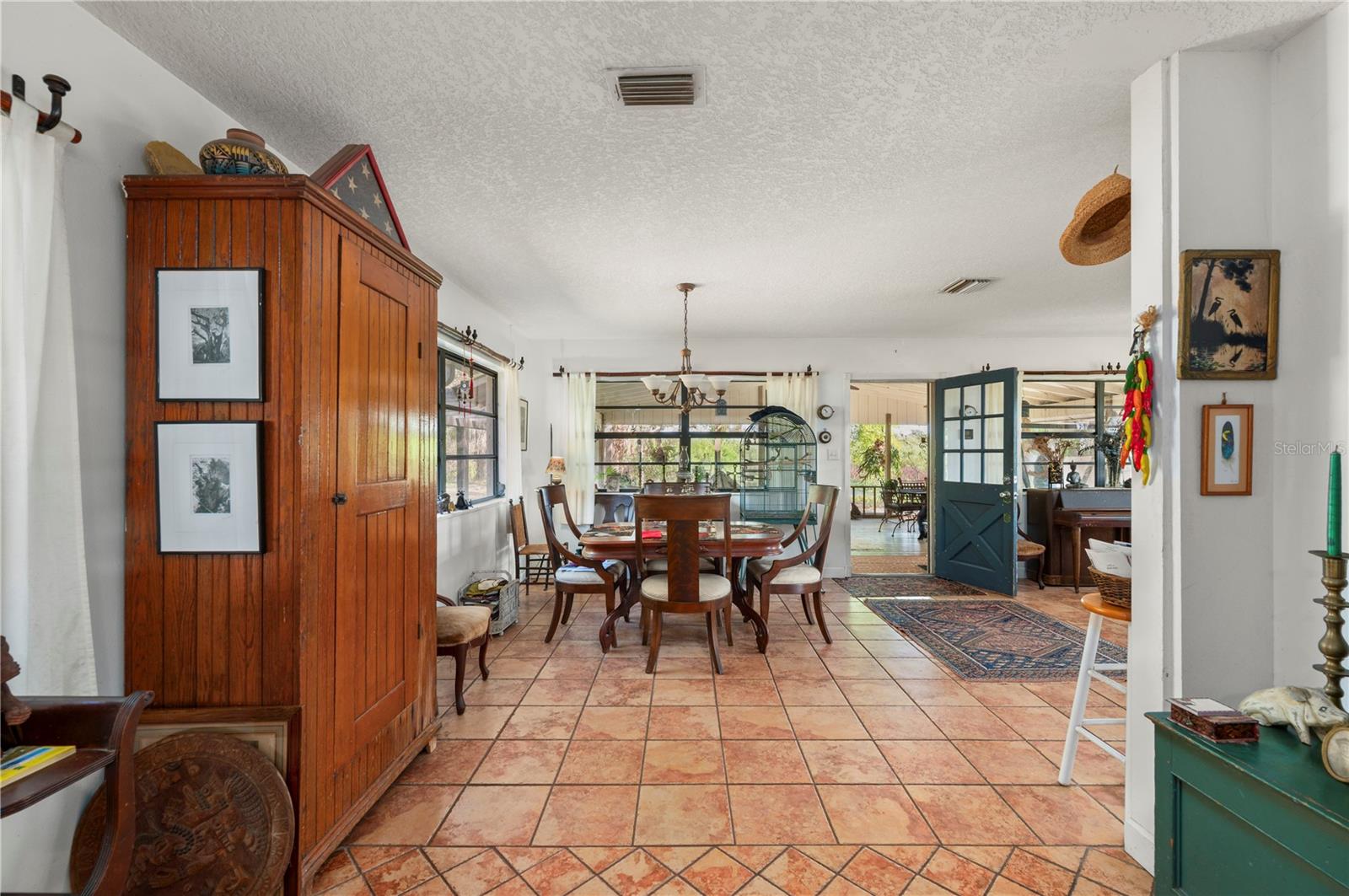 SHELL CREEK - Residential