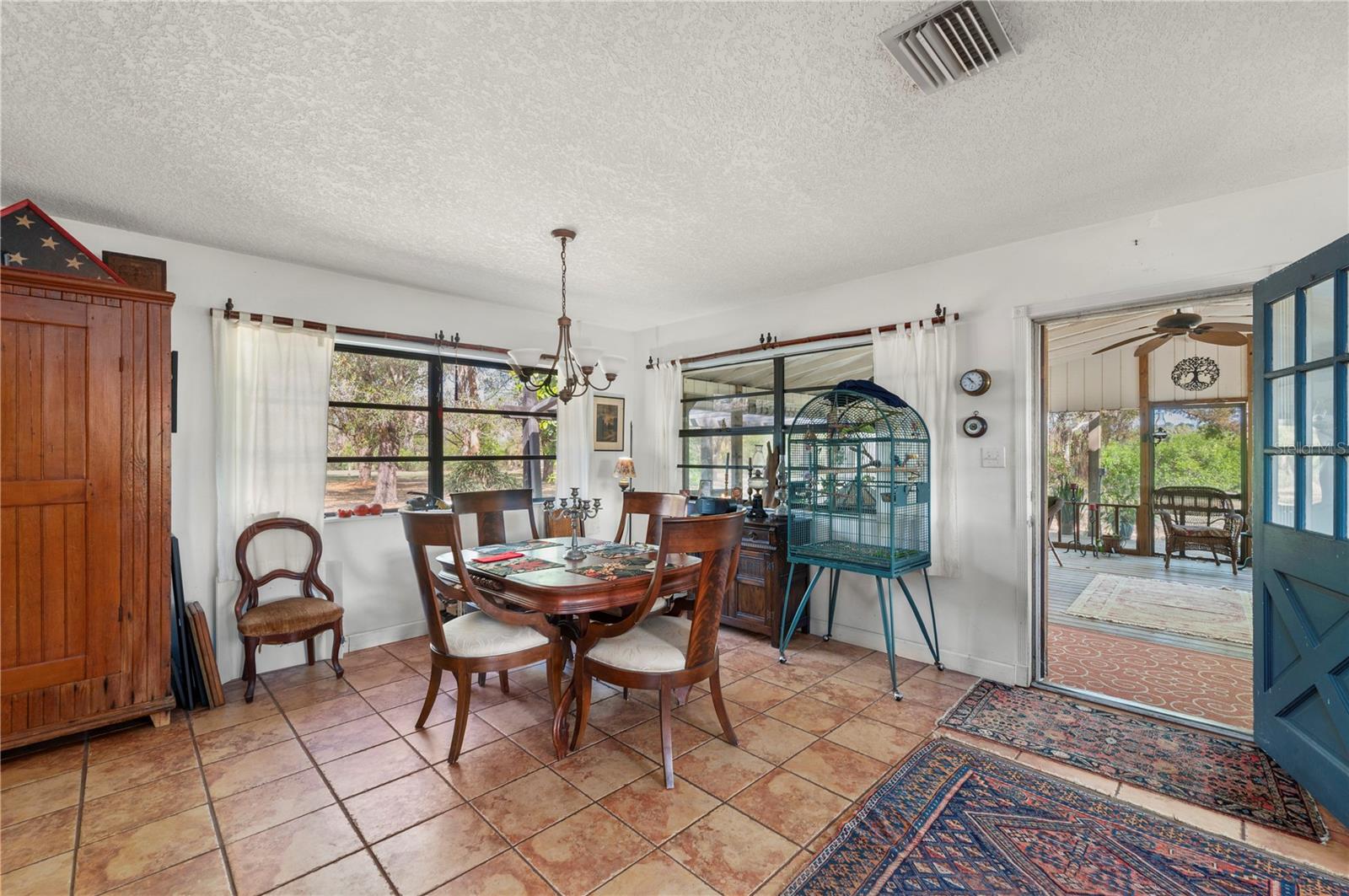 SHELL CREEK - Residential