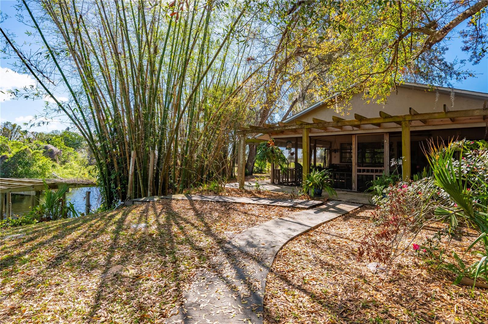 SHELL CREEK - Residential