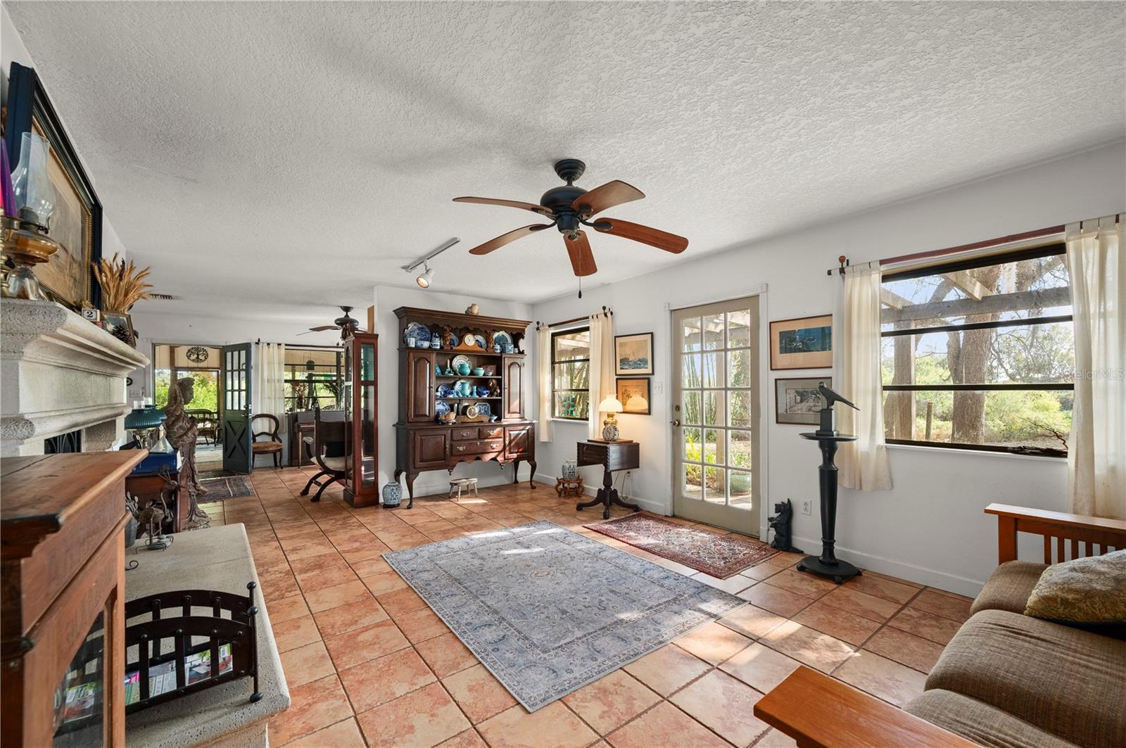 SHELL CREEK - Residential