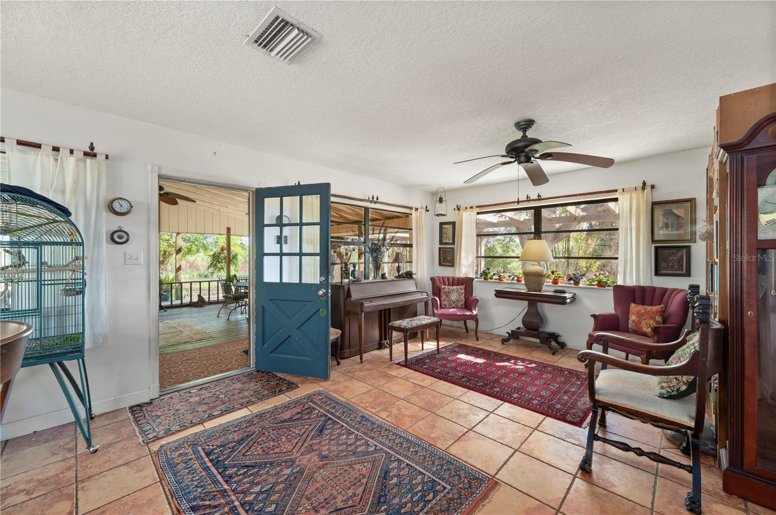 SHELL CREEK - Residential