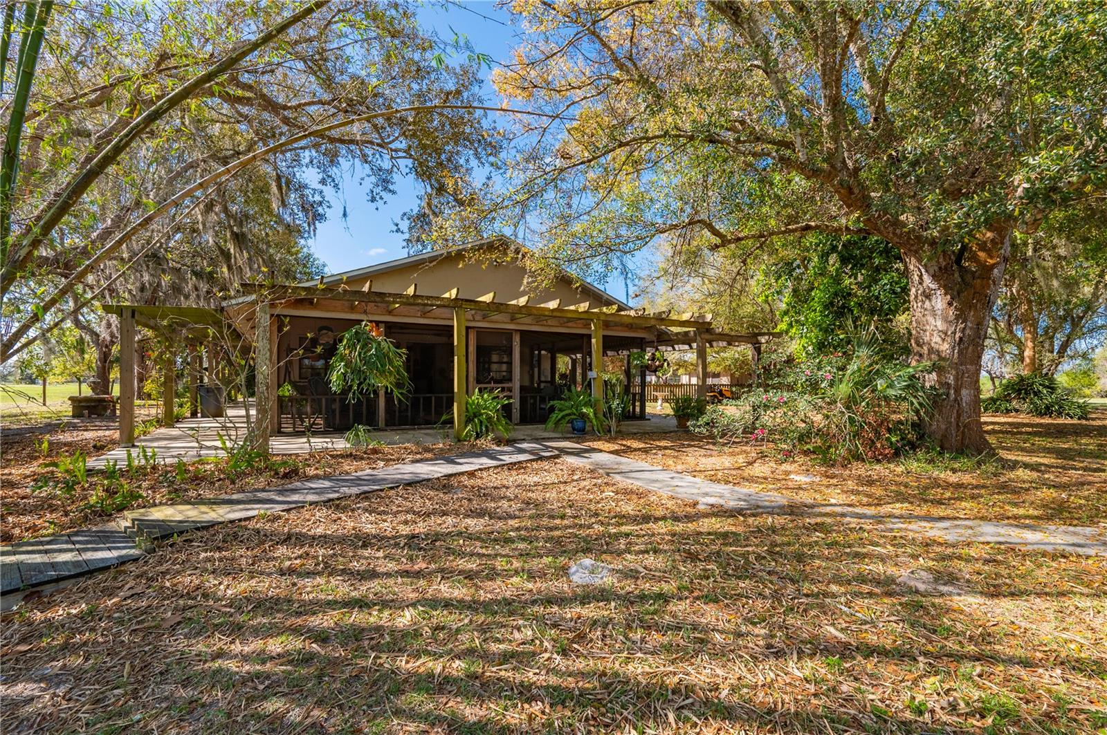 SHELL CREEK - Residential