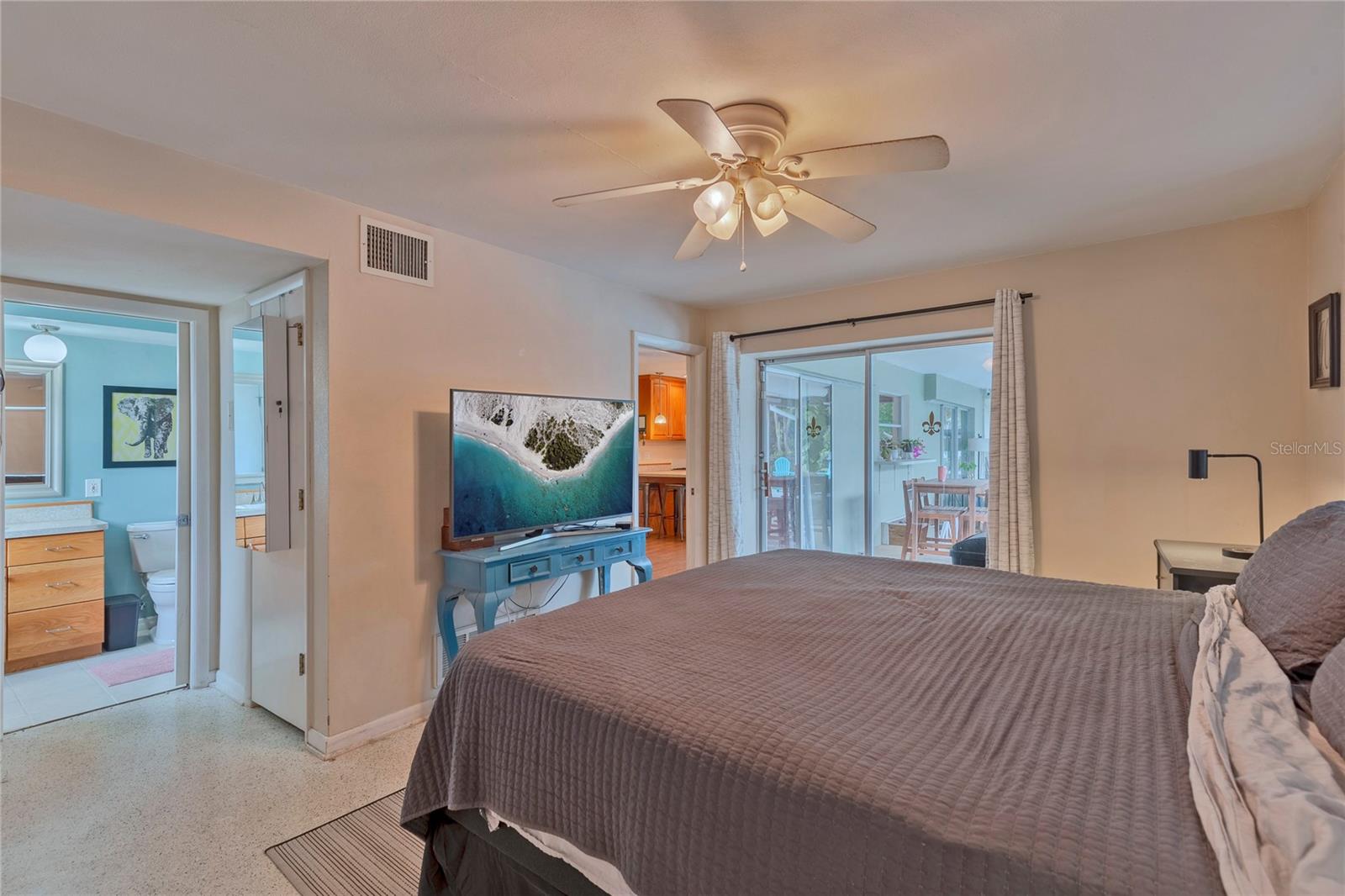 IMPERIAL PARK - Residential Lease