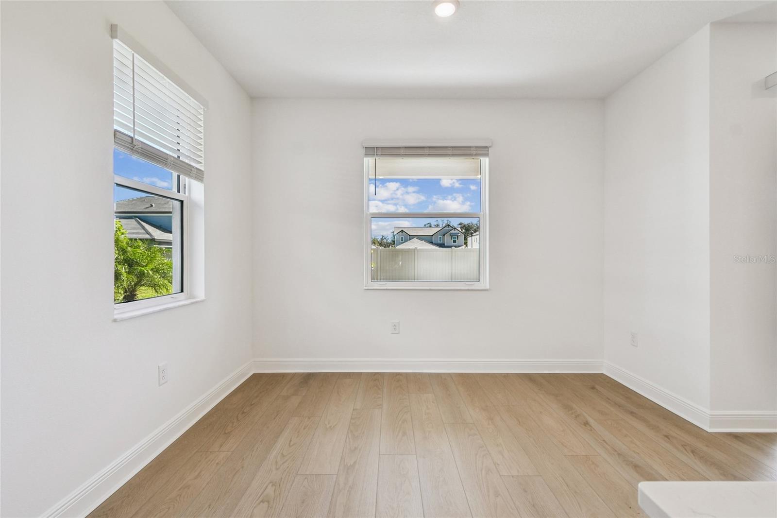 HAWKSTONE - Residential