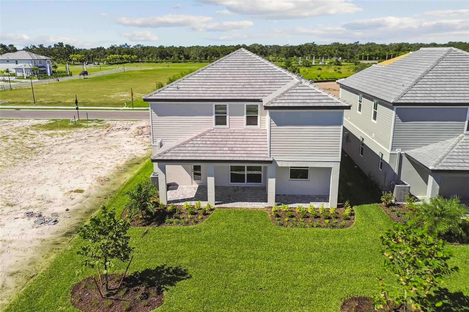 7564 NIGHTHAWK DRIVE