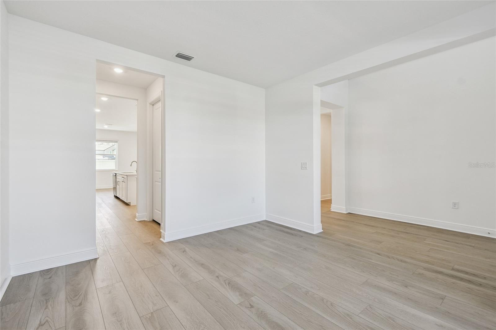 HAWKSTONE - Residential