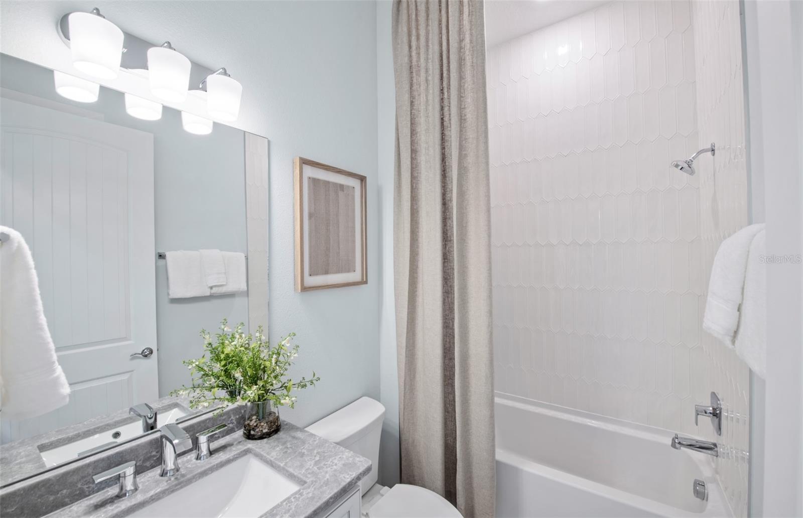 DEL WEBB RIVER RESERVE PHASE 1A & 1B - Residential