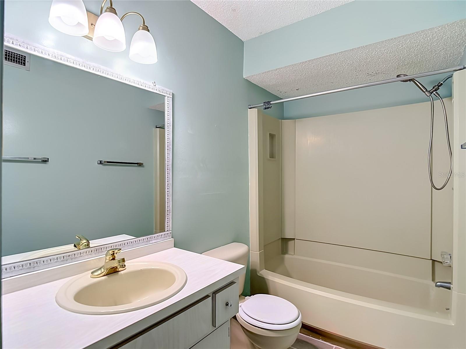 TIMBER OAKS FAIRWAY VILLAS - Residential