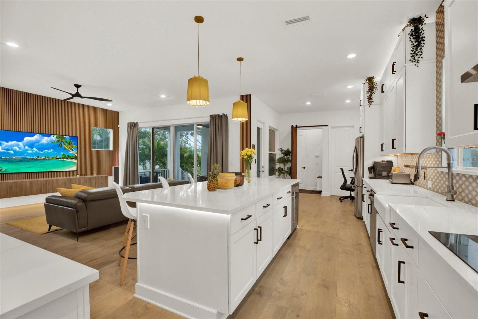 SNELL GARDENS SUB - Residential