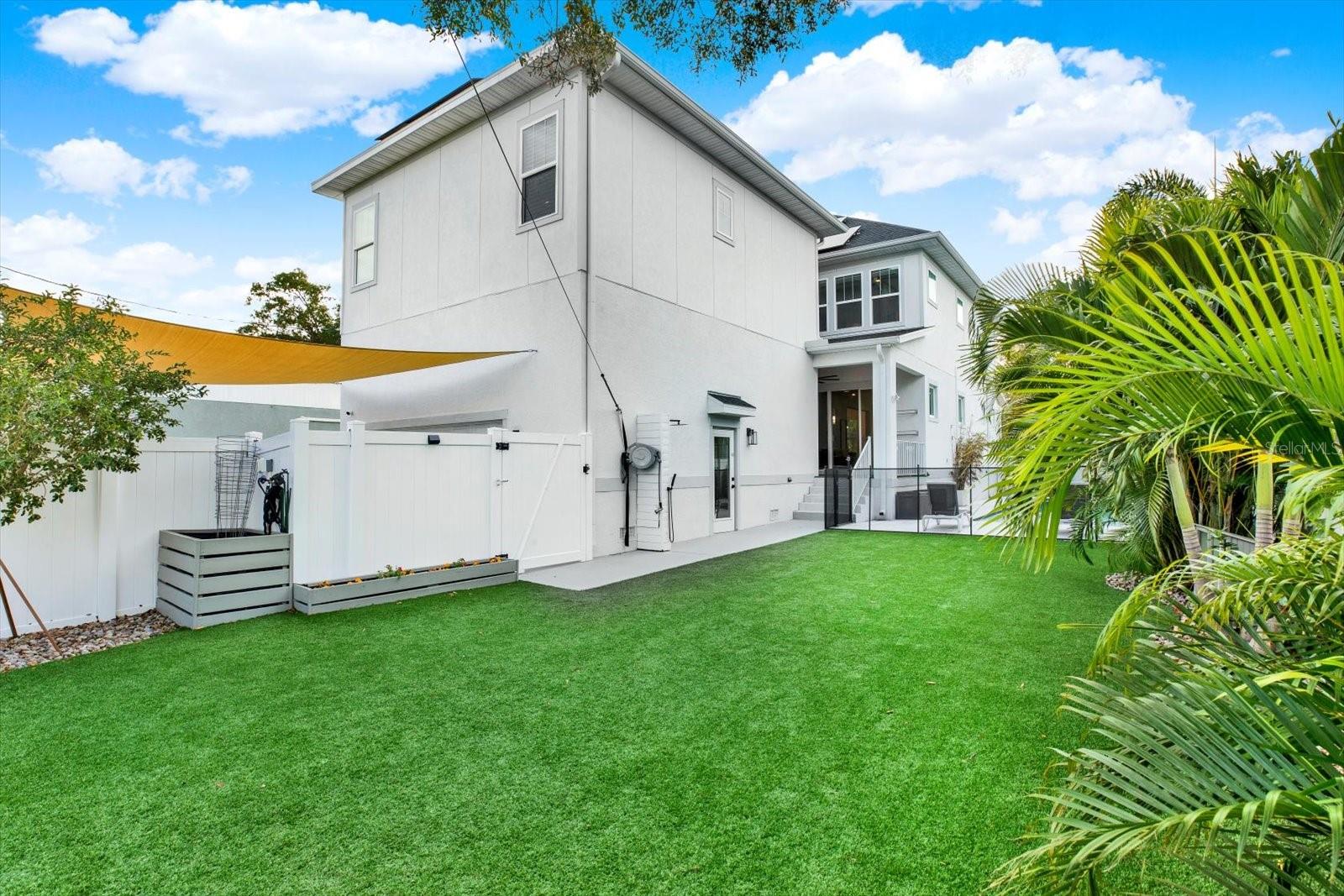 SNELL GARDENS SUB - Residential