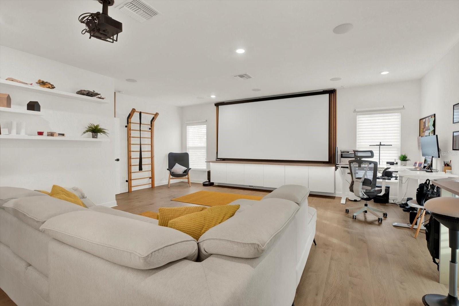 SNELL GARDENS SUB - Residential