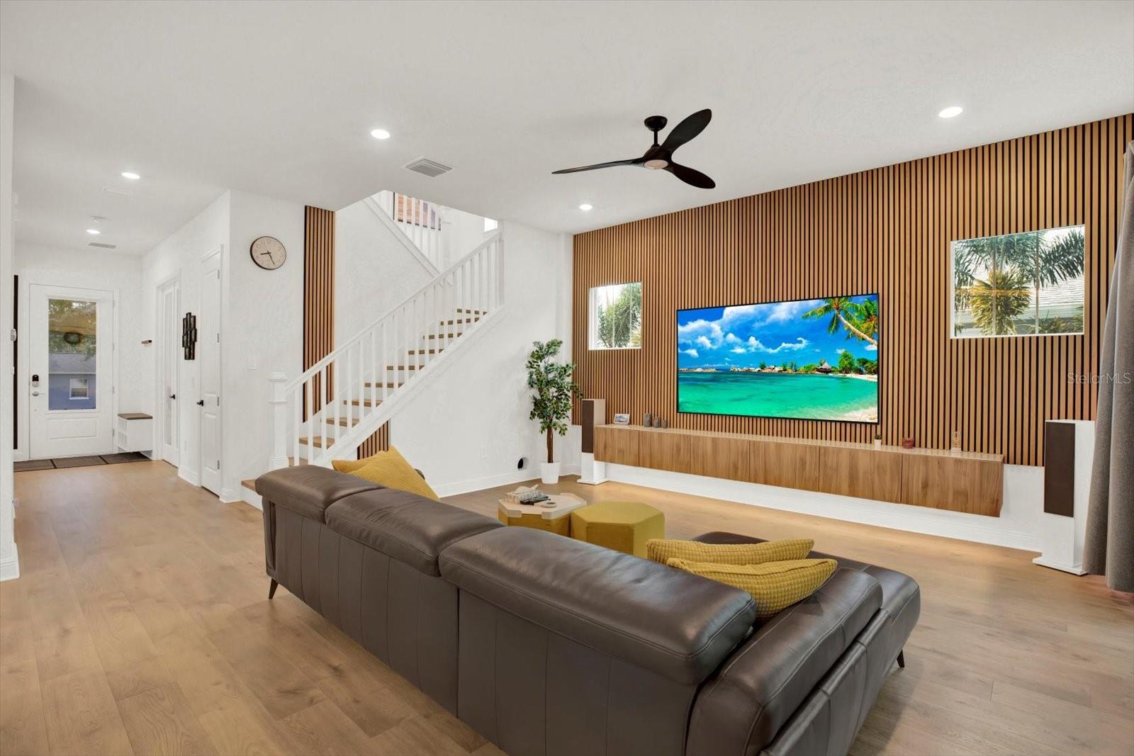 SNELL GARDENS SUB - Residential