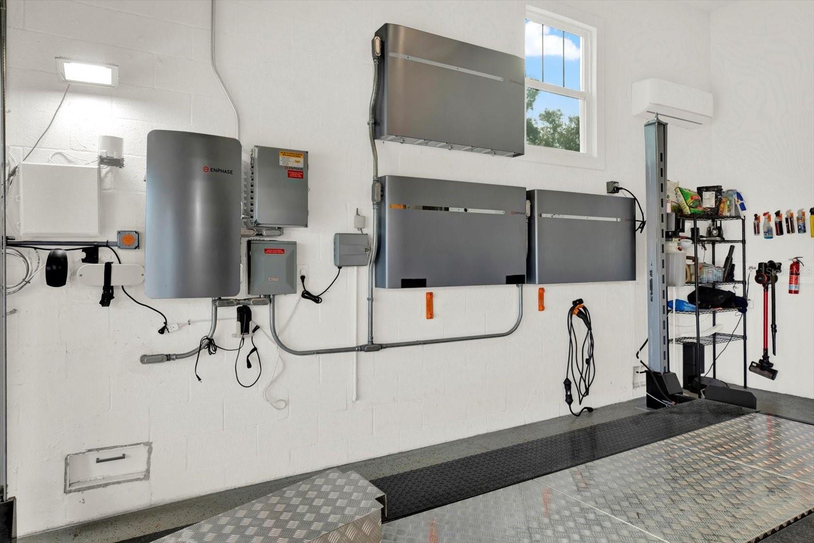 SNELL GARDENS SUB - Residential