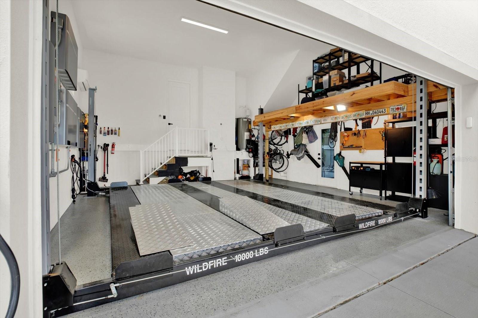 SNELL GARDENS SUB - Residential