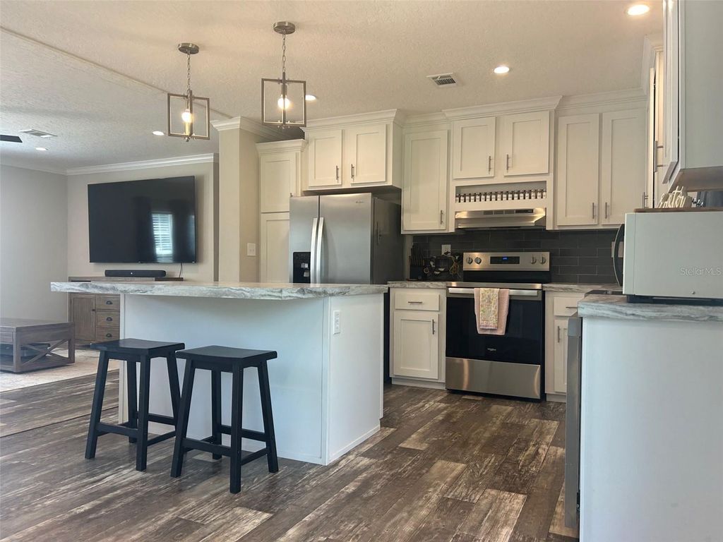 Photo of 4601 Oak Street, Fruitland Park, FL 34731 (MLS # G5110230)