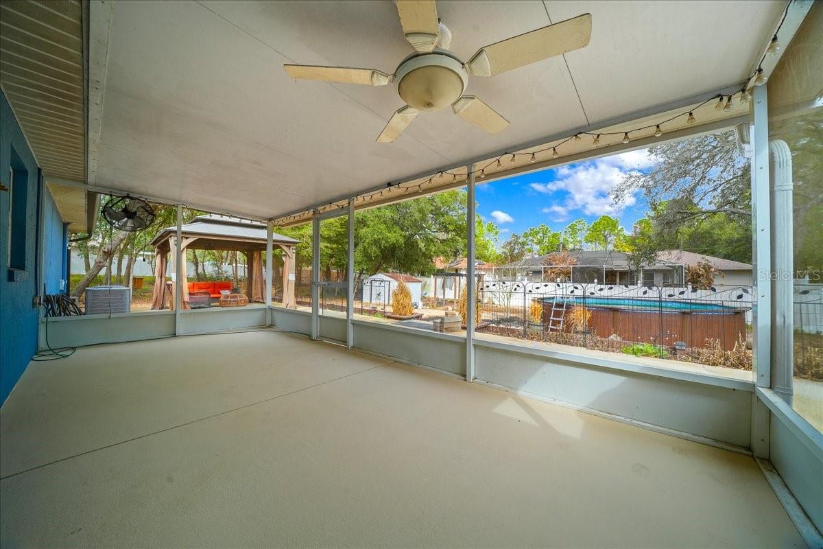 SILVER SPGS SHORES 20 - Residential