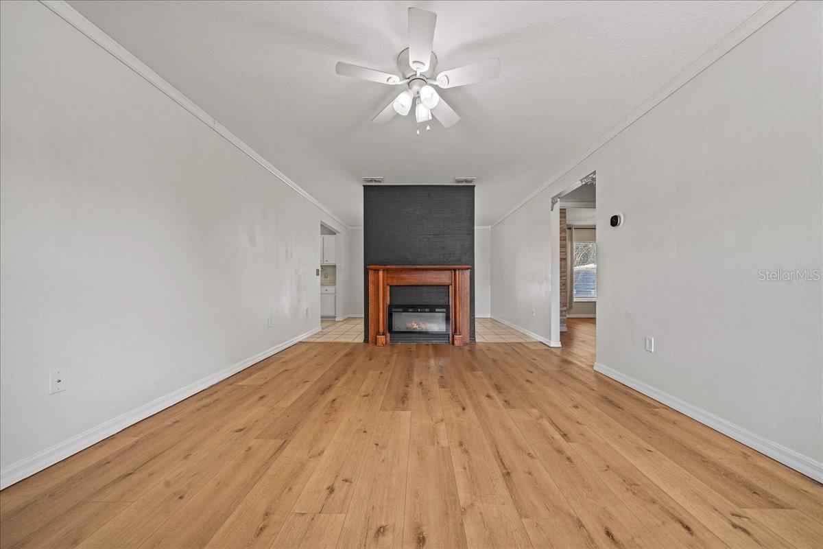 SILVER SPGS SHORES 20 - Residential