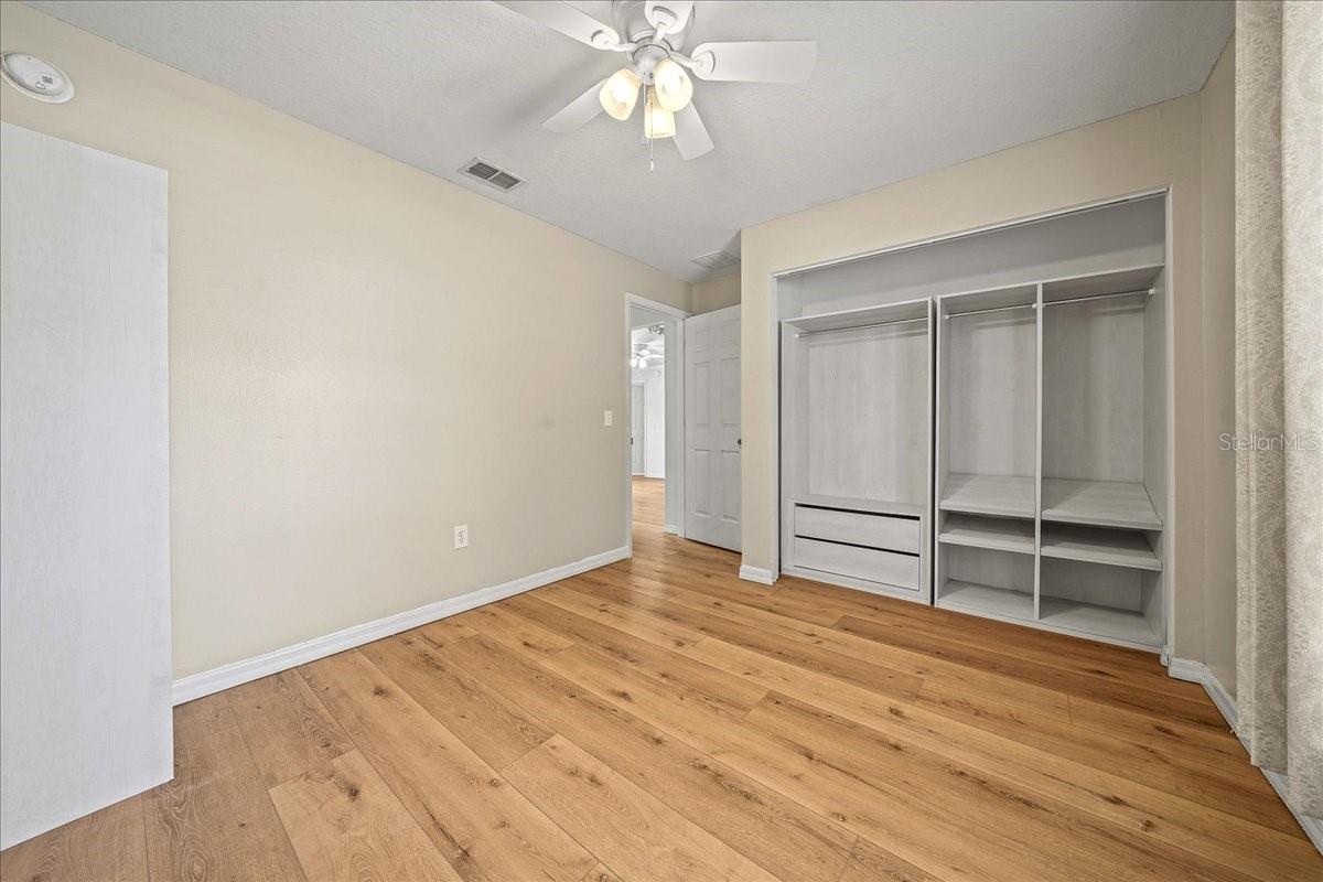 SILVER SPGS SHORES 20 - Residential