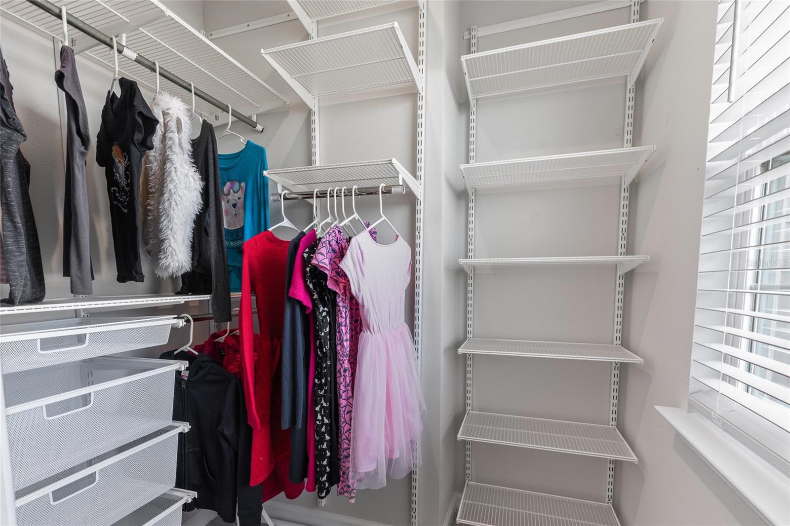 KENSINGTON RESERVE PH III - Residential