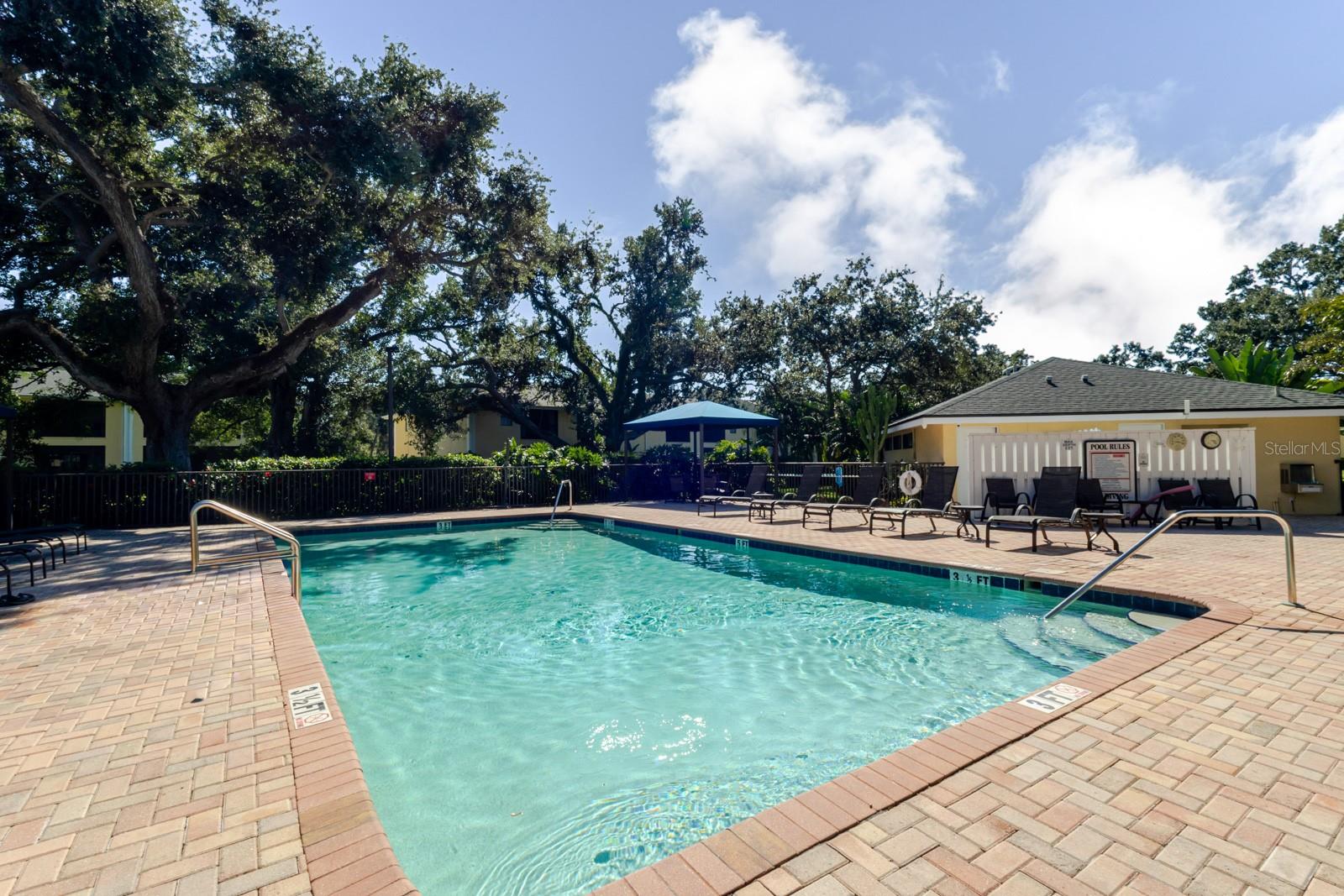 ARBOR GROVE CONDO - Residential