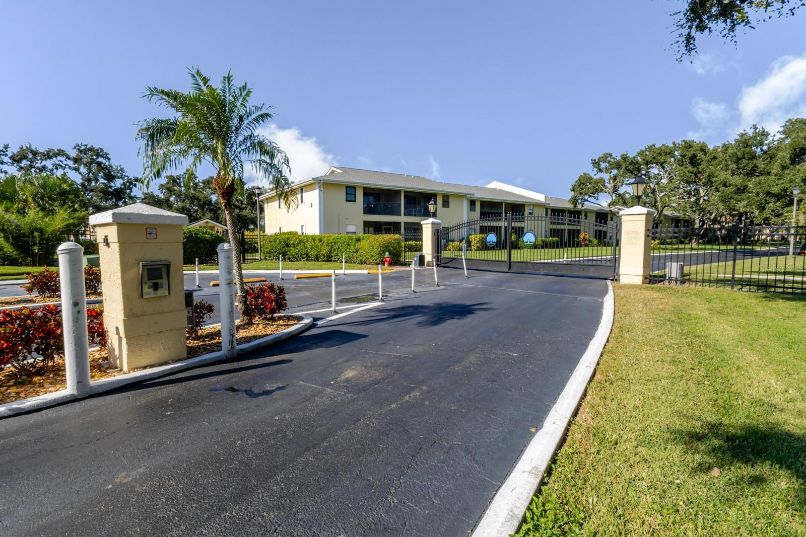 ARBOR GROVE CONDO - Residential