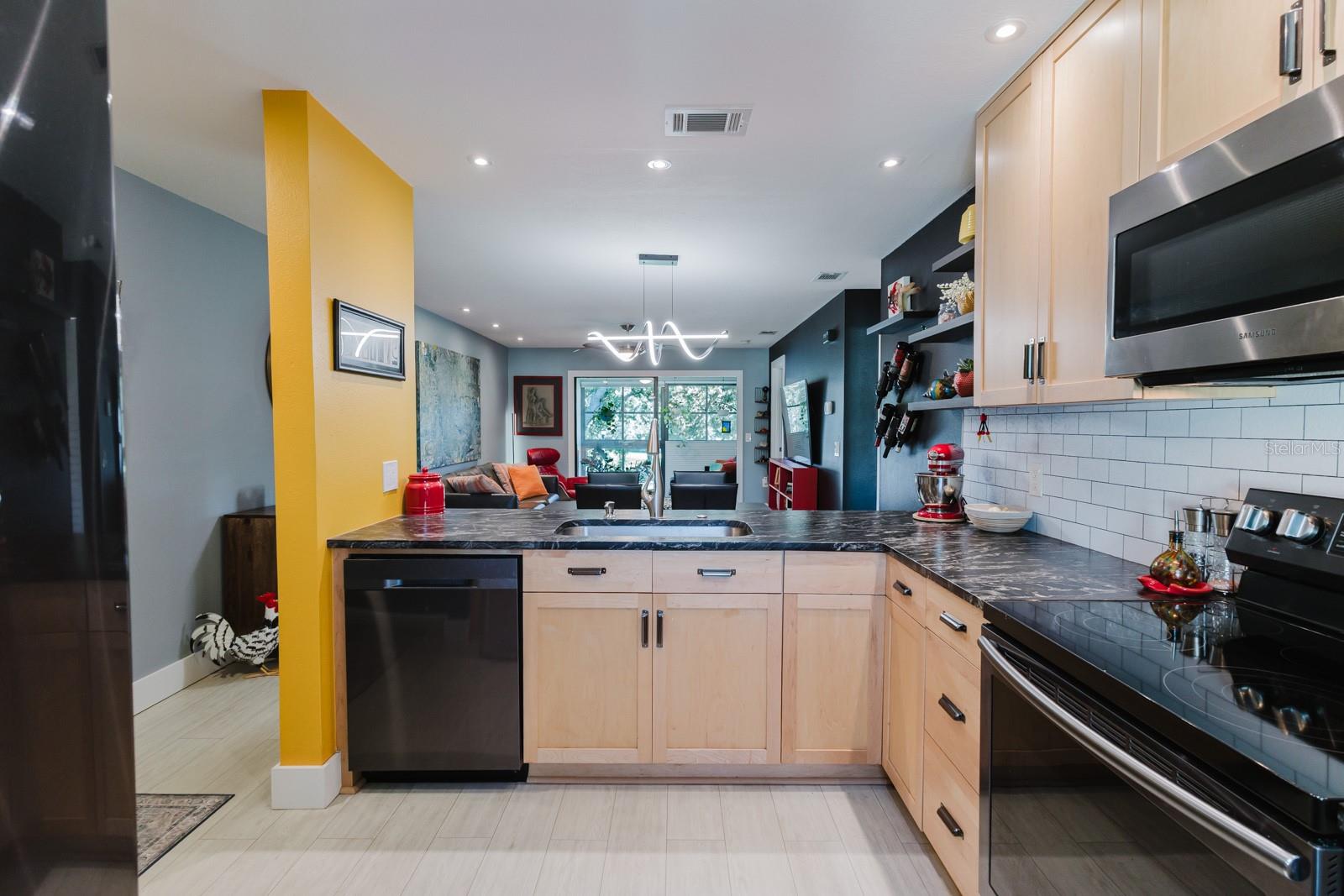 ARBOR GROVE CONDO - Residential