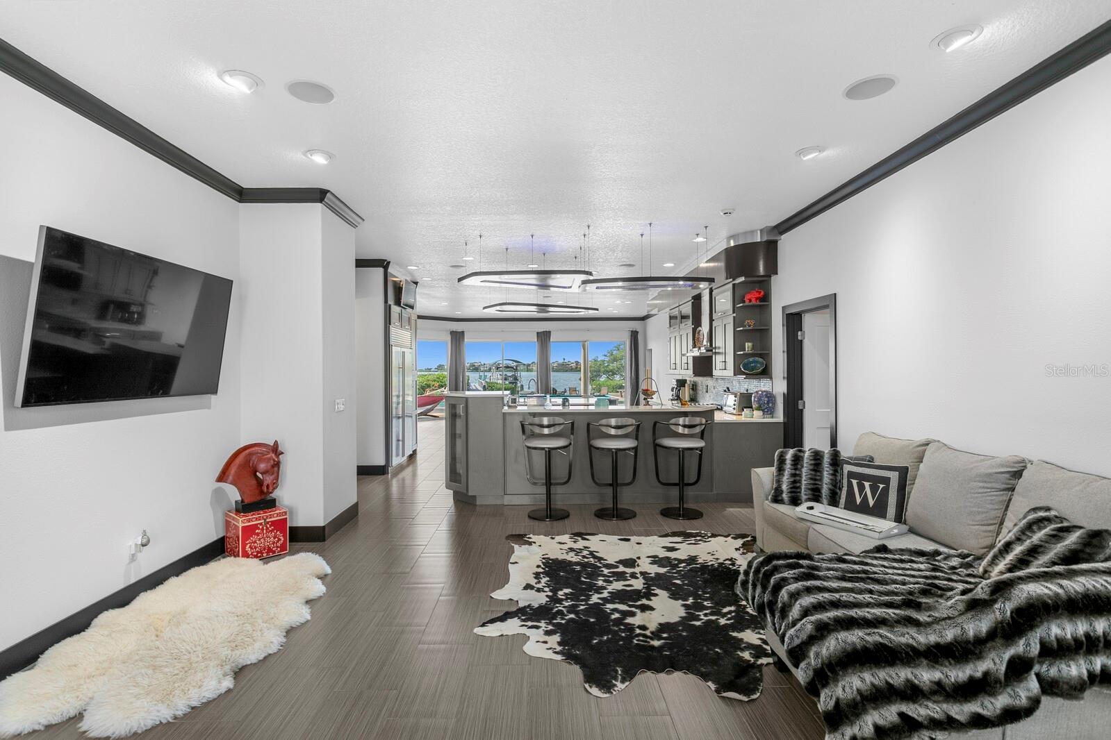 SEA BREEZE ISLAND - Residential