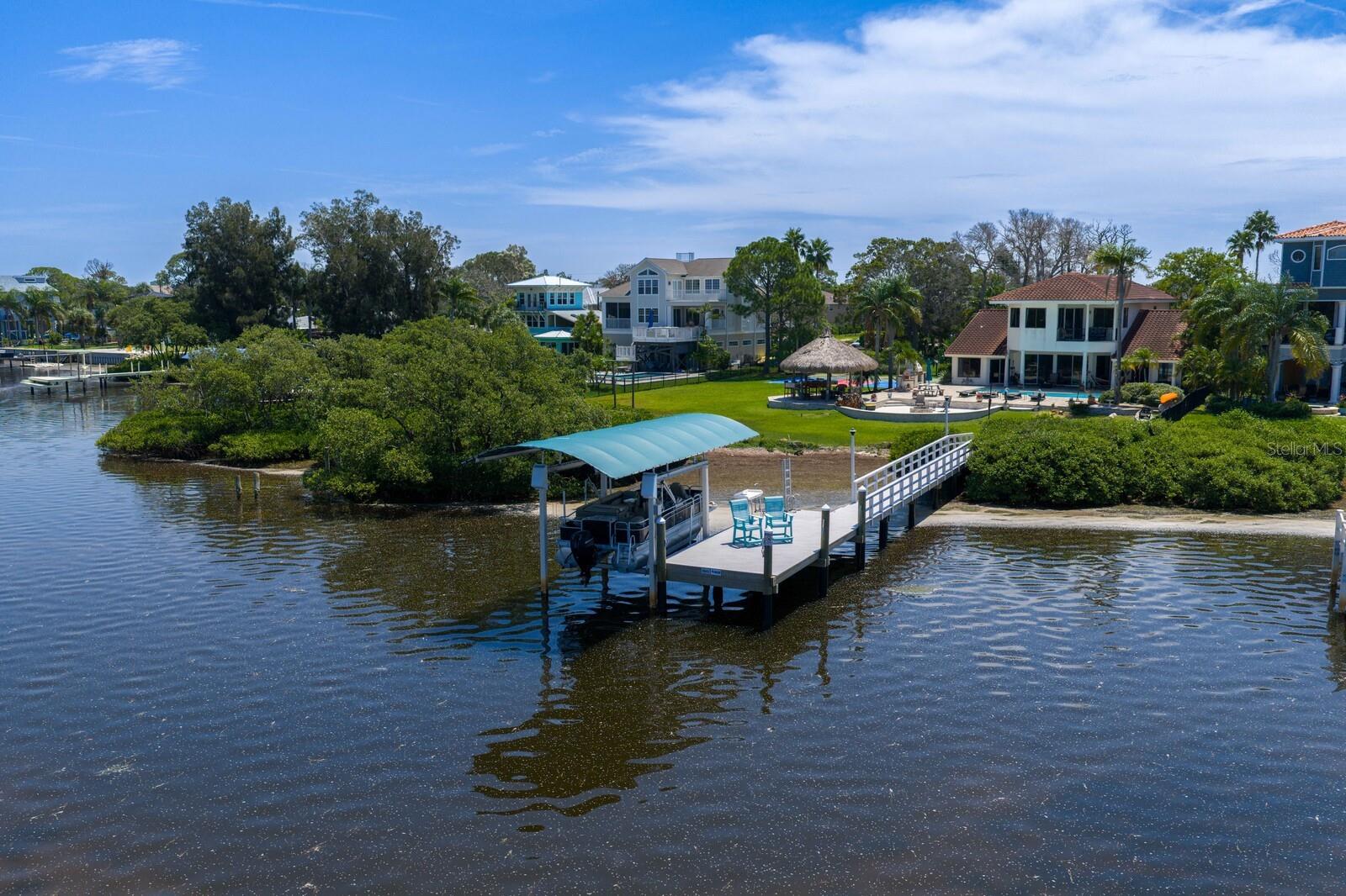 SEA BREEZE ISLAND - Residential