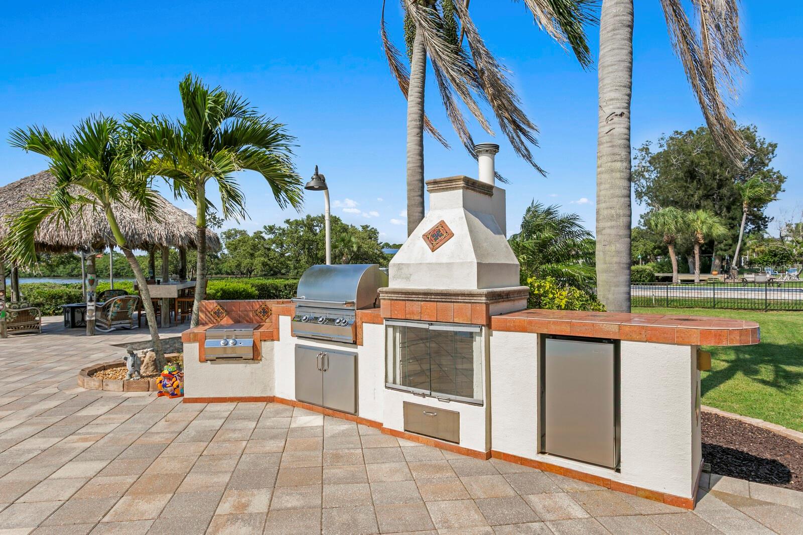 SEA BREEZE ISLAND - Residential