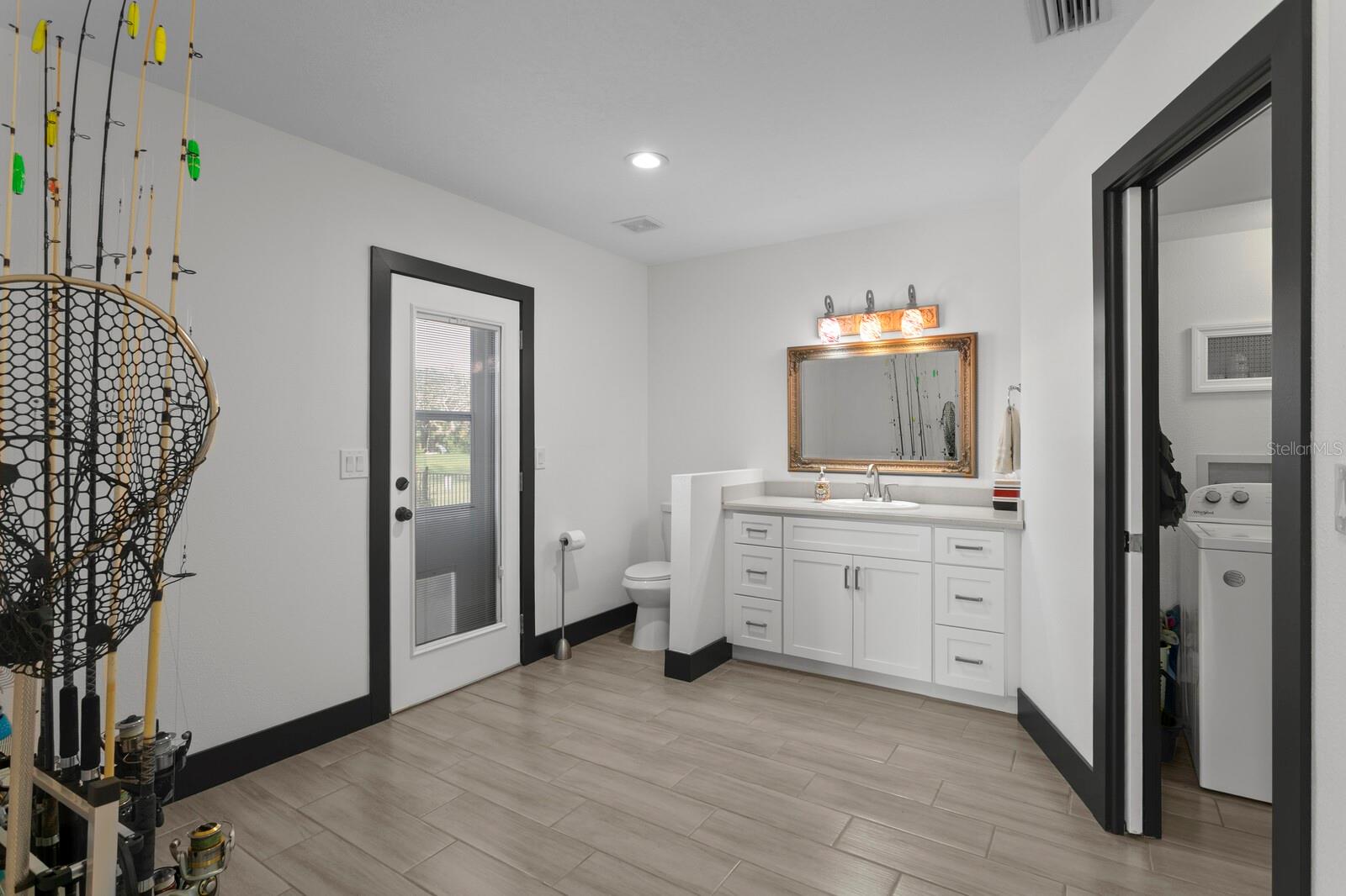 SEA BREEZE ISLAND - Residential