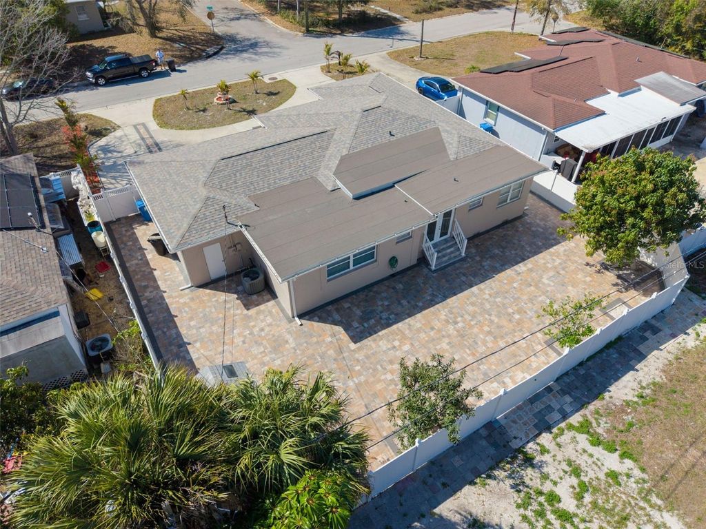 Photo of 4767 26th Avenue N, St Petersburg, FL 33713 (MLS # TB8481081)