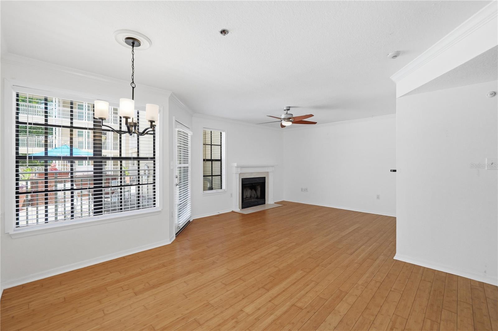 1000 W HORATIO STREET 111