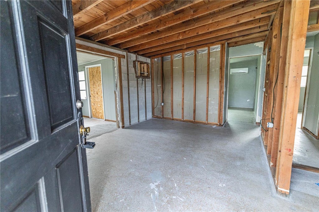 Photo of 4050 Arrowhead Avenue, Spring Hill, FL 34606 (MLS # TB8516972)